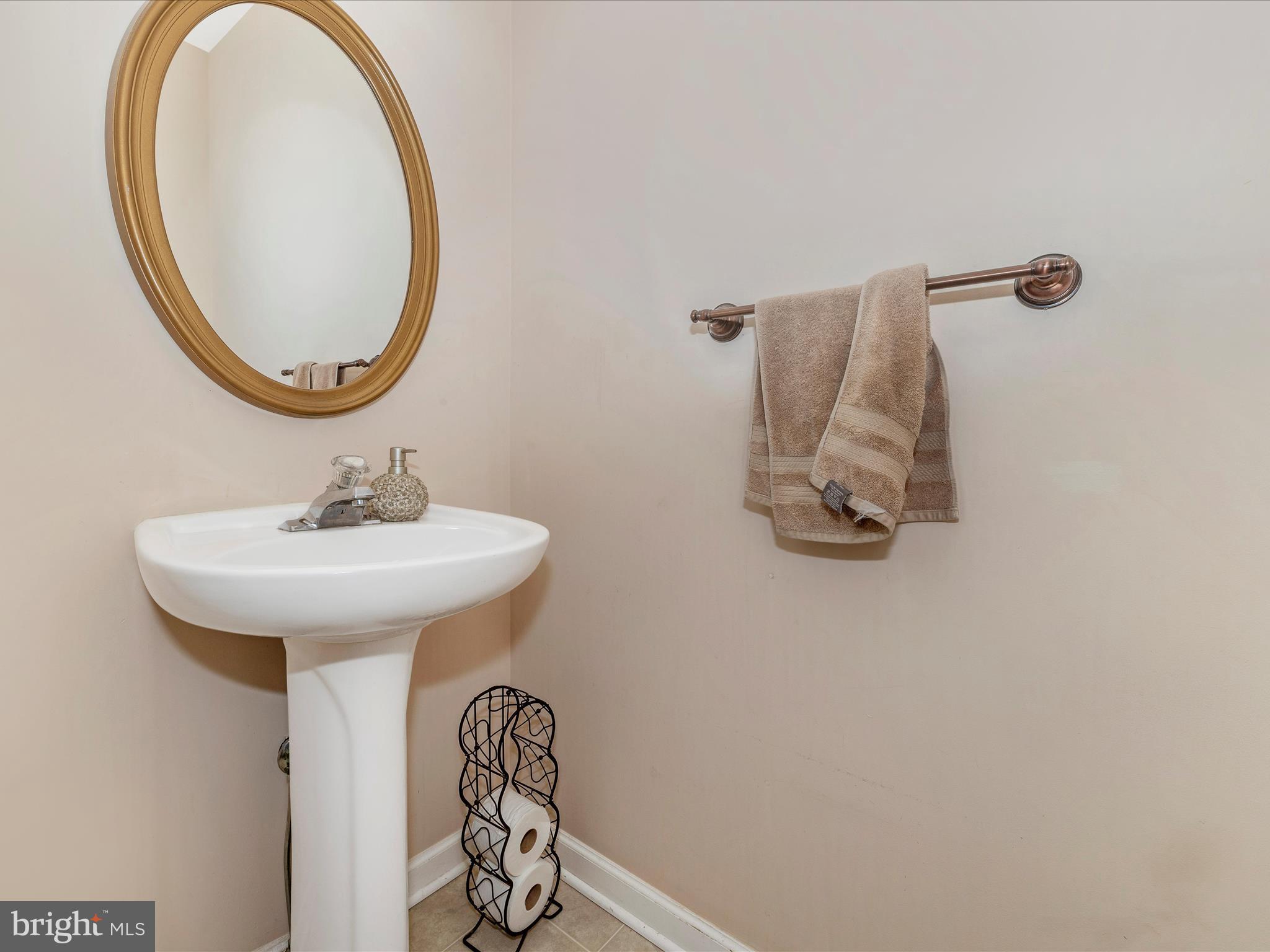 WELLINGTON TRACE - Residential