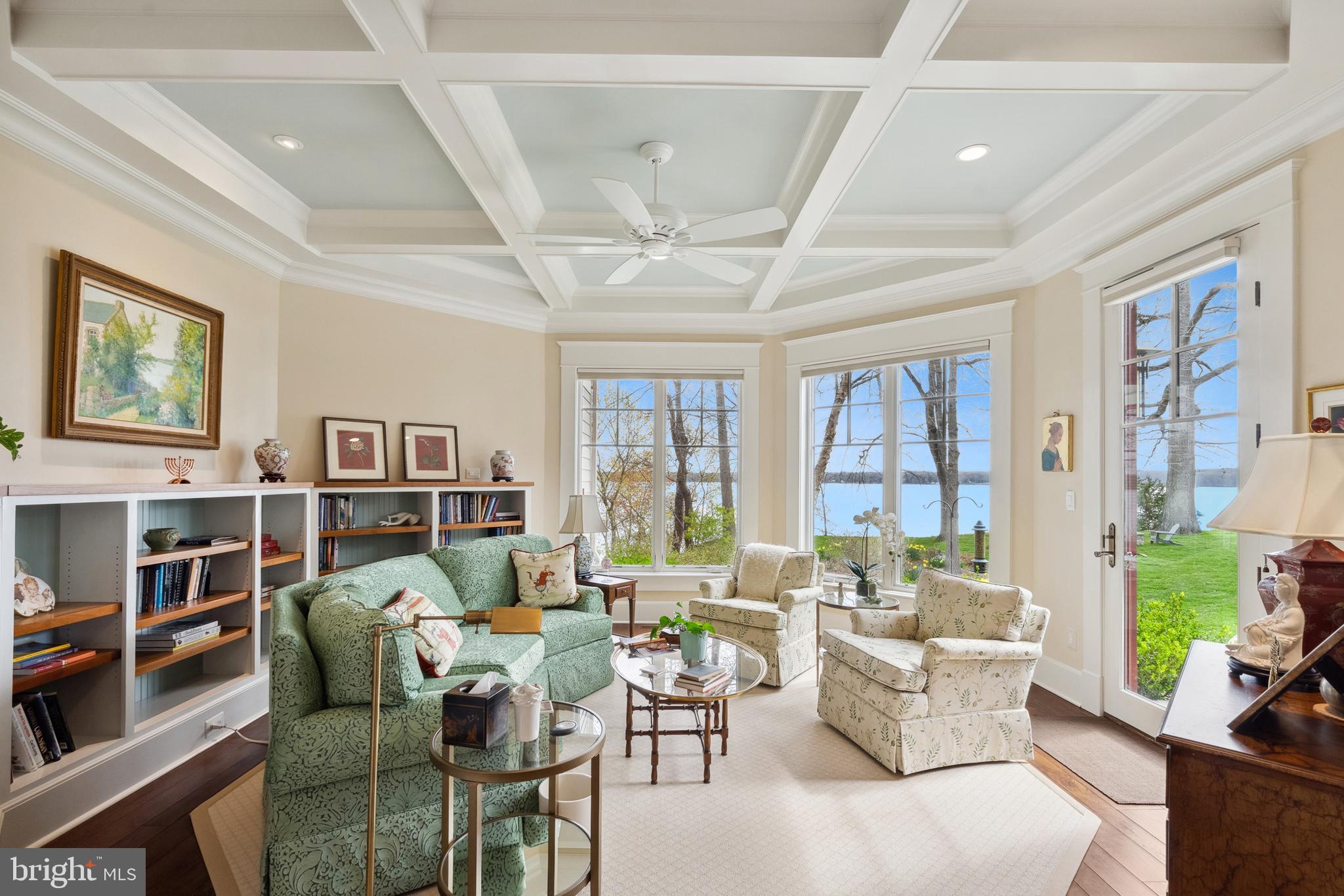 HALLOWING POINT RIVER ESTATES - Residential