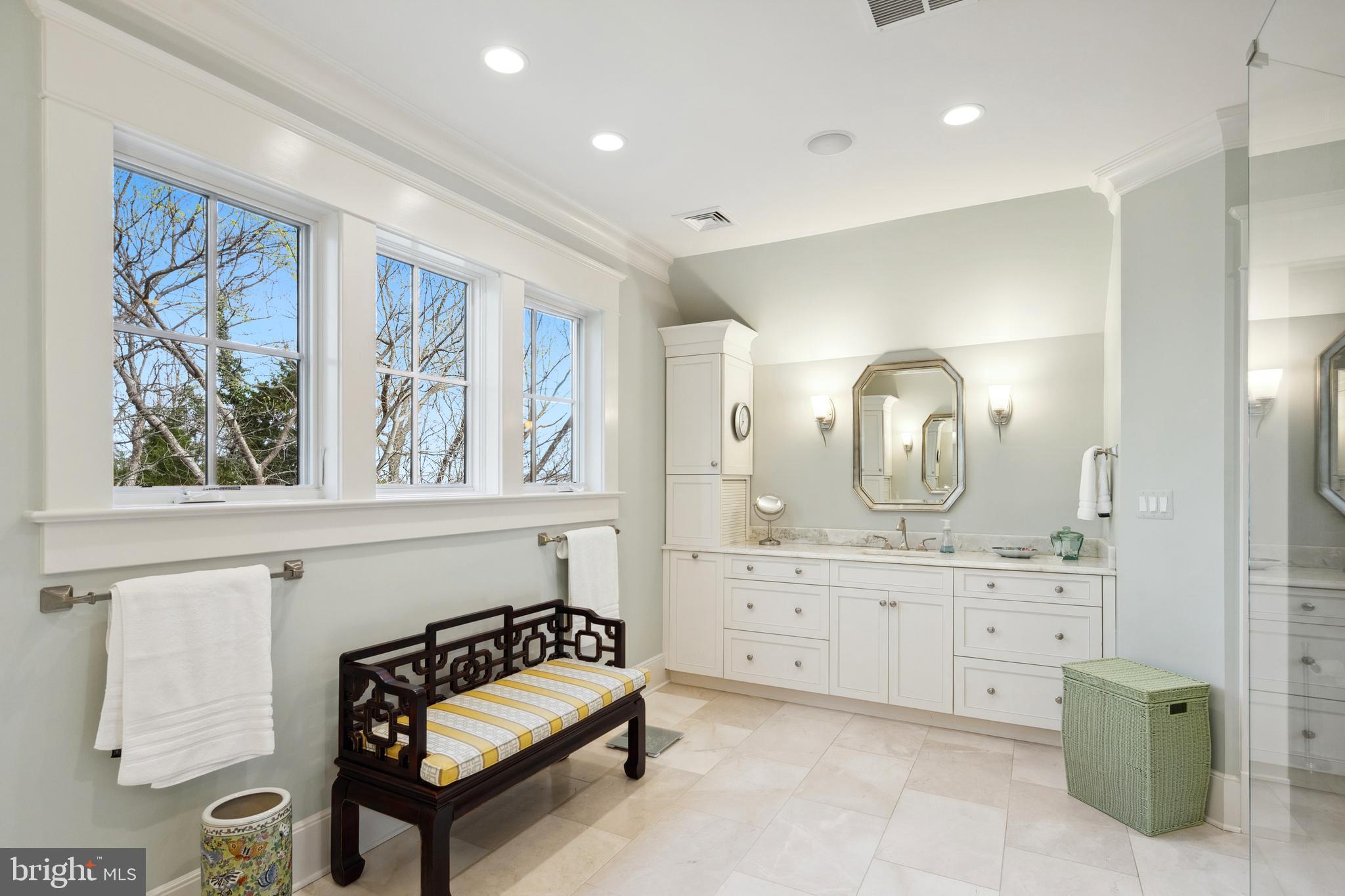 HALLOWING POINT RIVER ESTATES - Residential