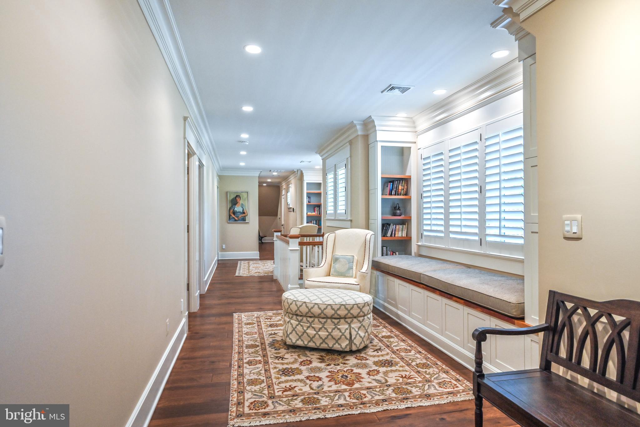 HALLOWING POINT RIVER ESTATES - Residential