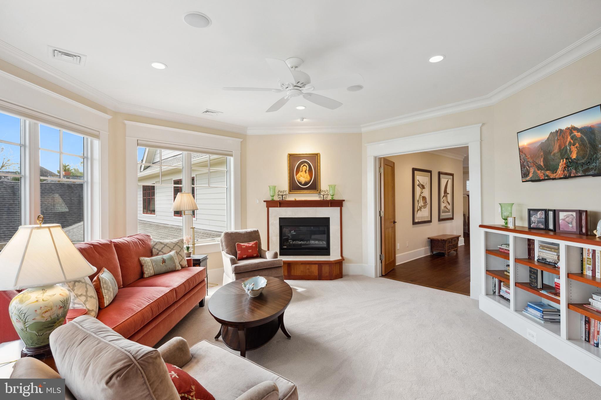 HALLOWING POINT RIVER ESTATES - Residential