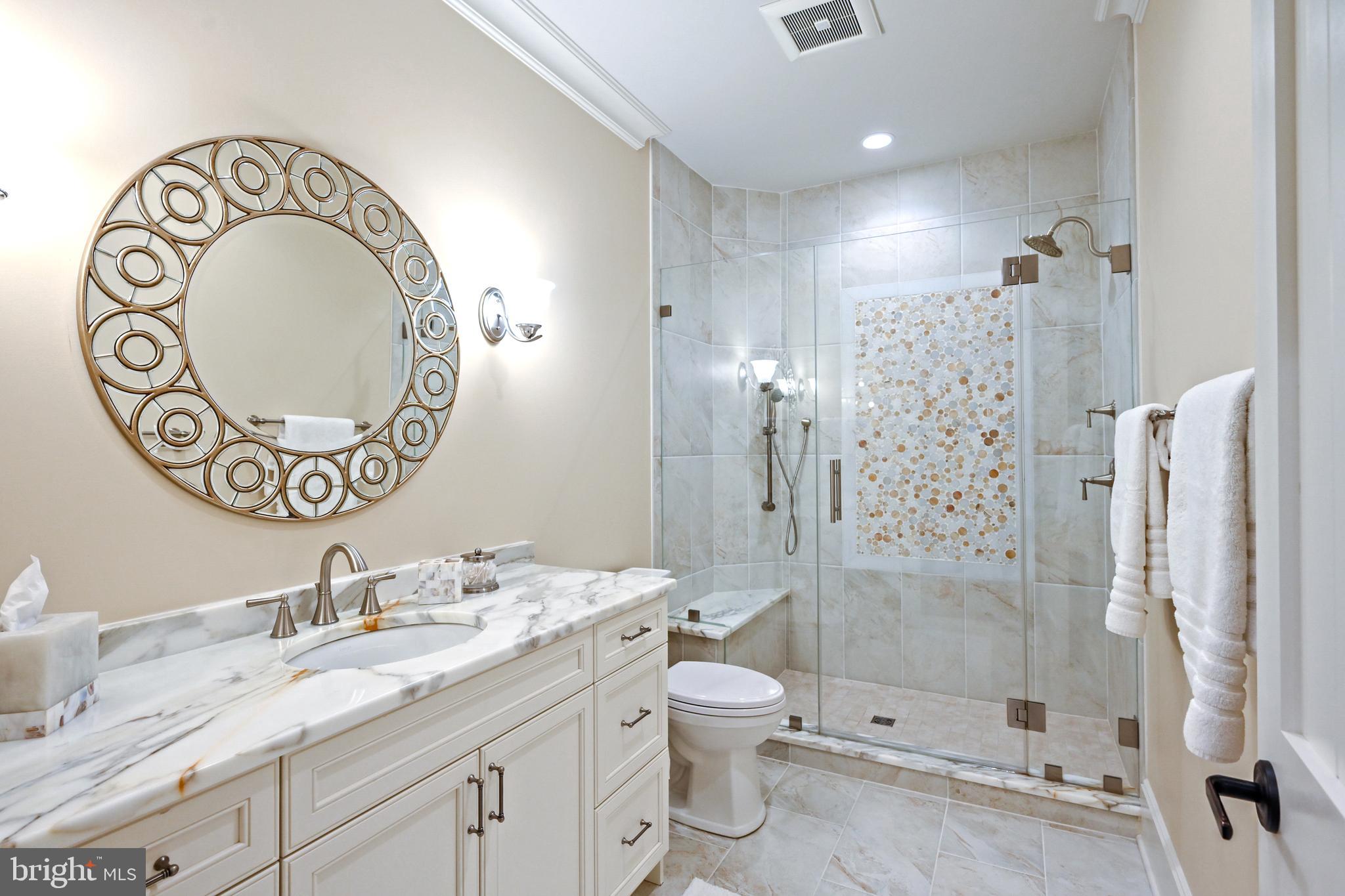 HALLOWING POINT RIVER ESTATES - Residential