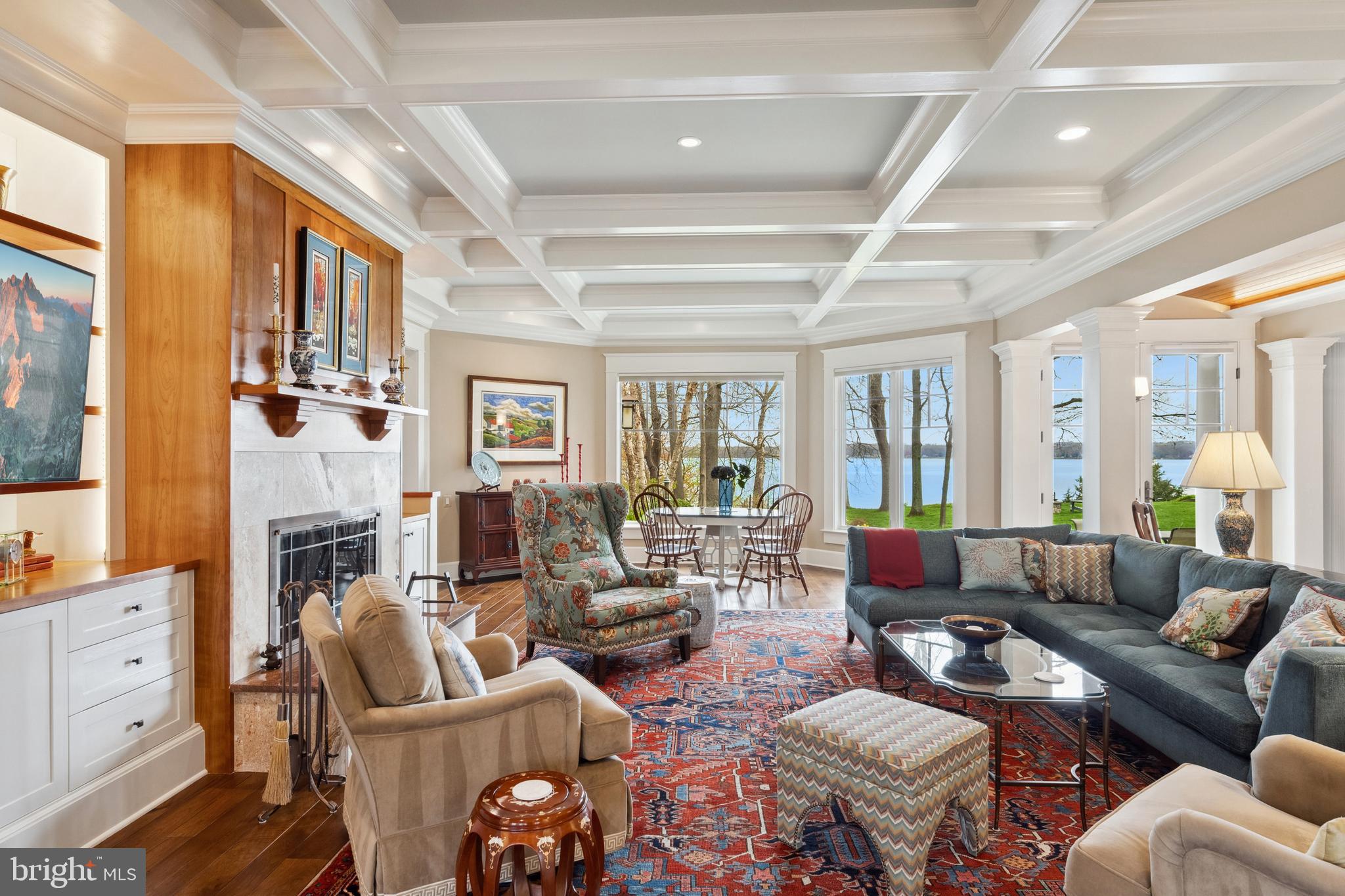 HALLOWING POINT RIVER ESTATES - Residential