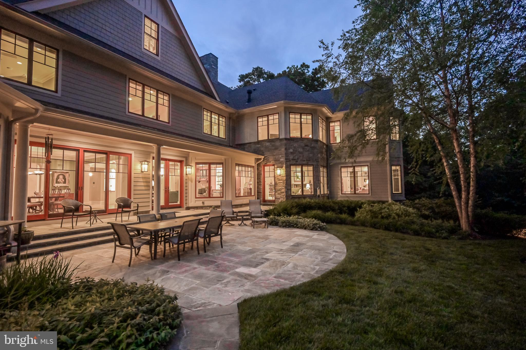 HALLOWING POINT RIVER ESTATES - Residential