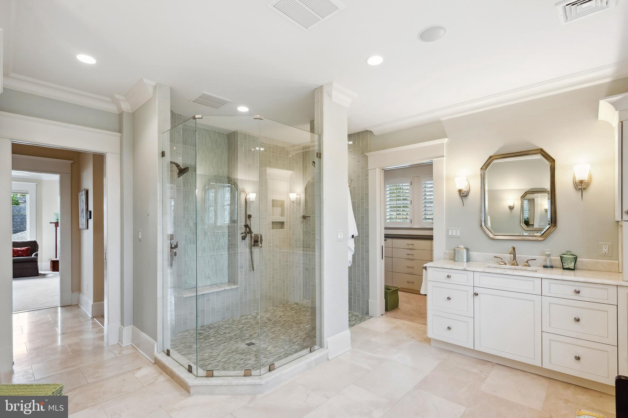 HALLOWING POINT RIVER ESTATES - Residential