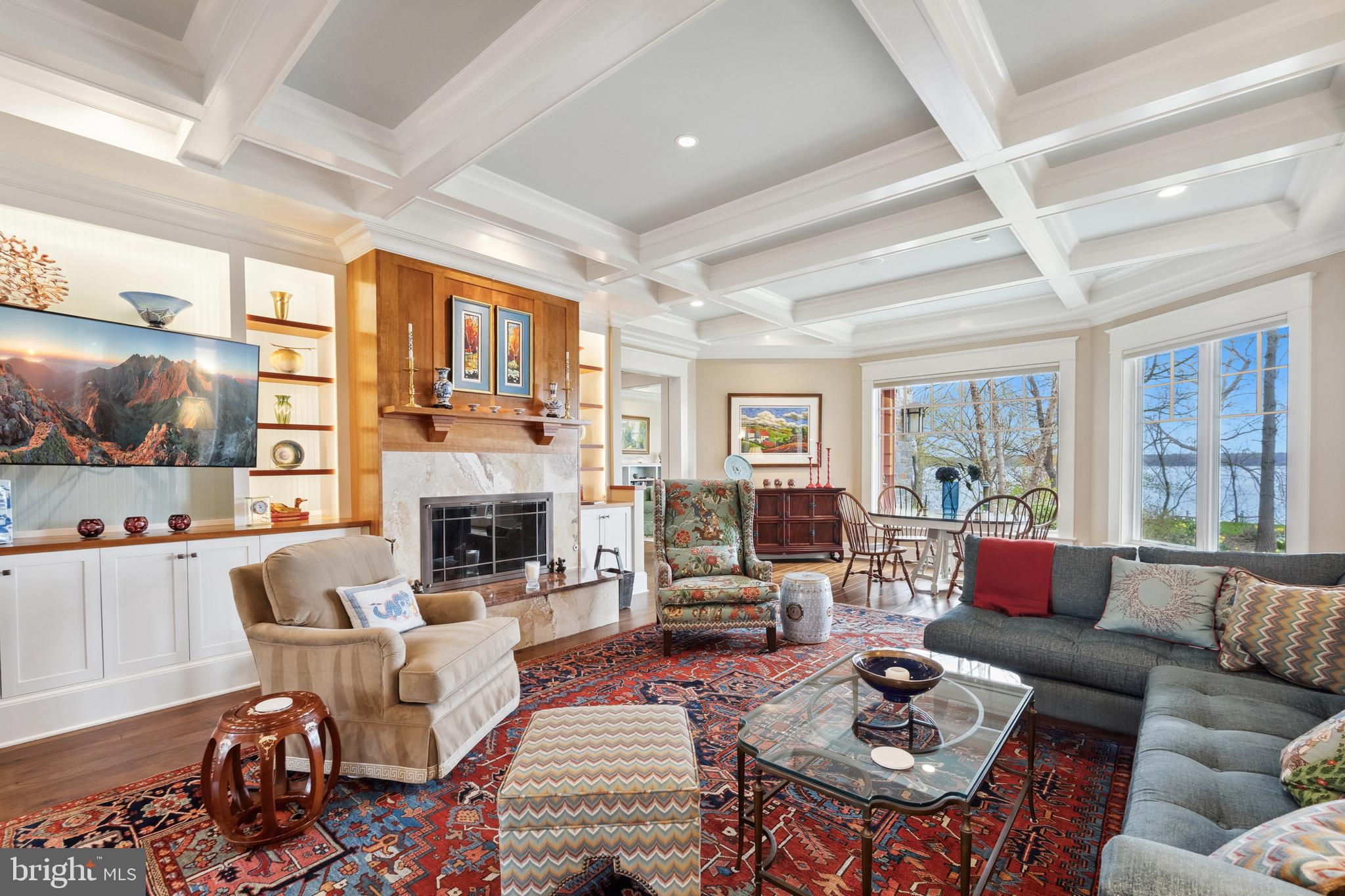 HALLOWING POINT RIVER ESTATES - Residential