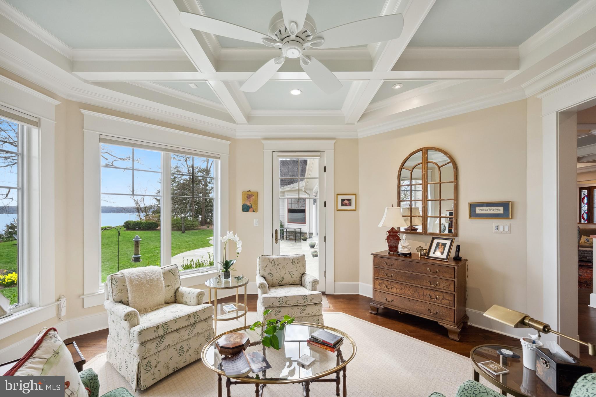 HALLOWING POINT RIVER ESTATES - Residential