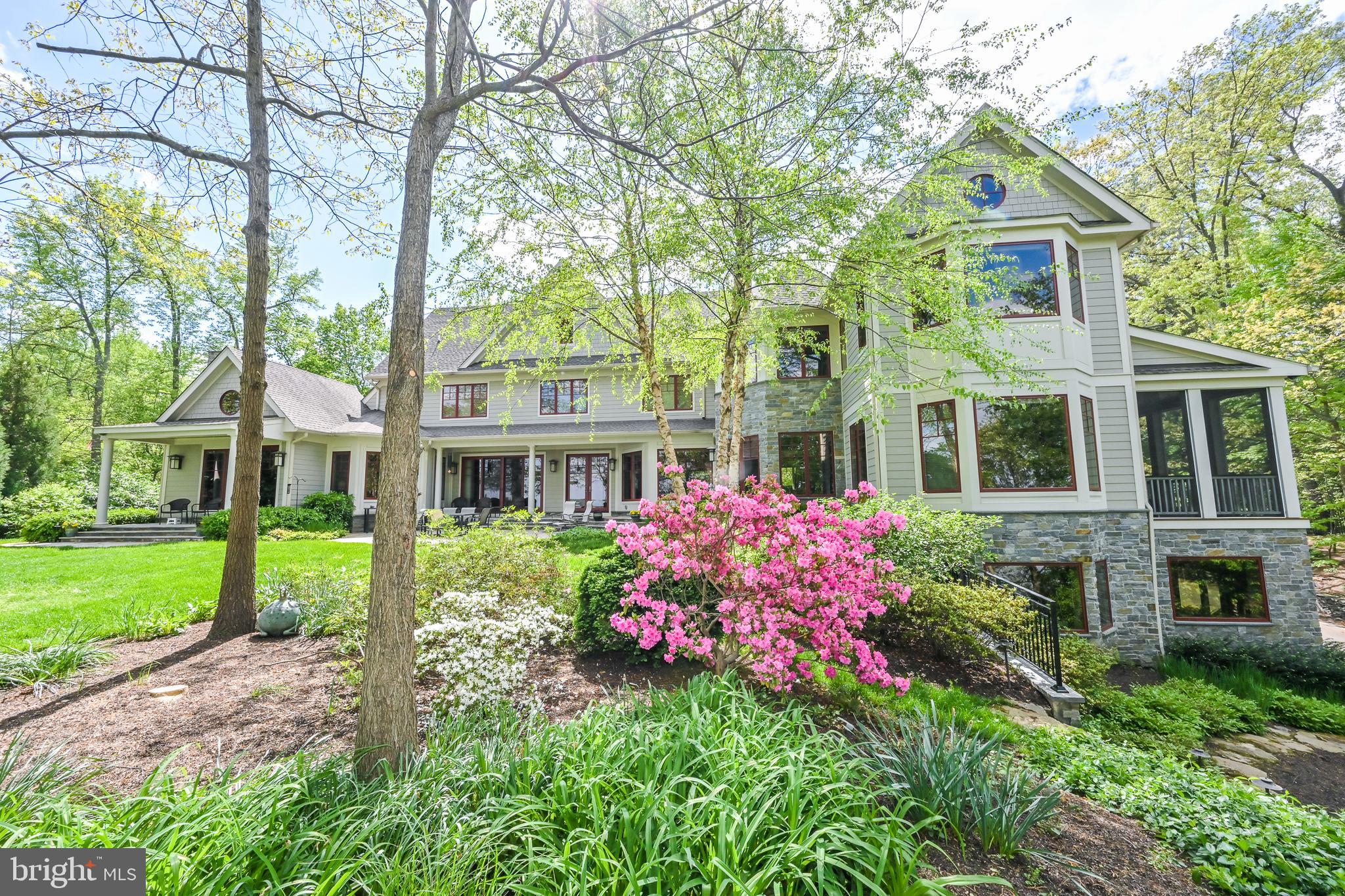 HALLOWING POINT RIVER ESTATES - Residential