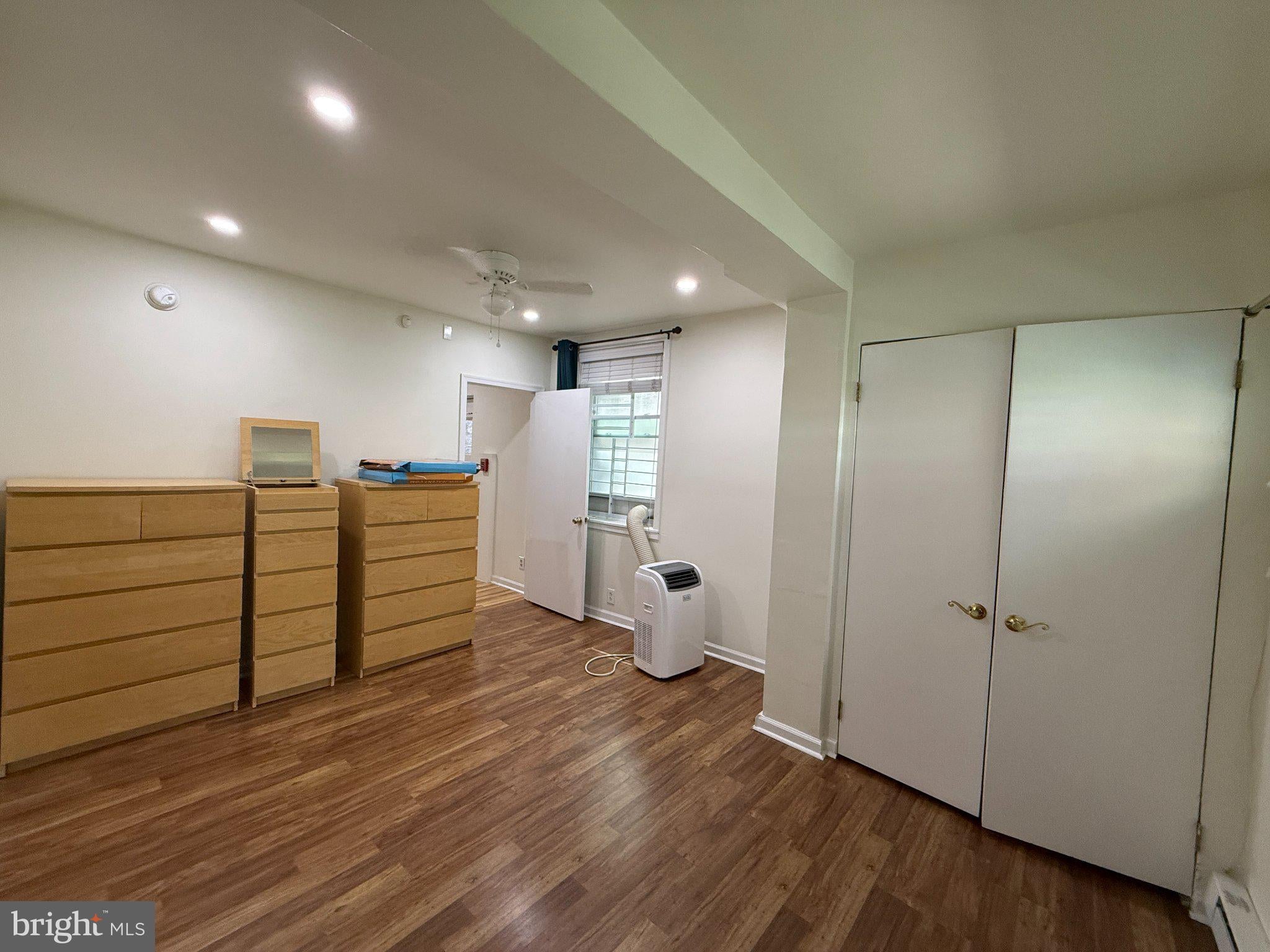 121 21 STREET N 1R