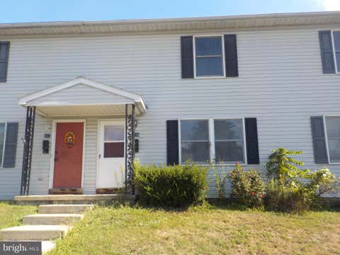 Townhouse For Rent - 353 Center Street<br/> Franklin County, CHAMBERSBURG, PA 17201