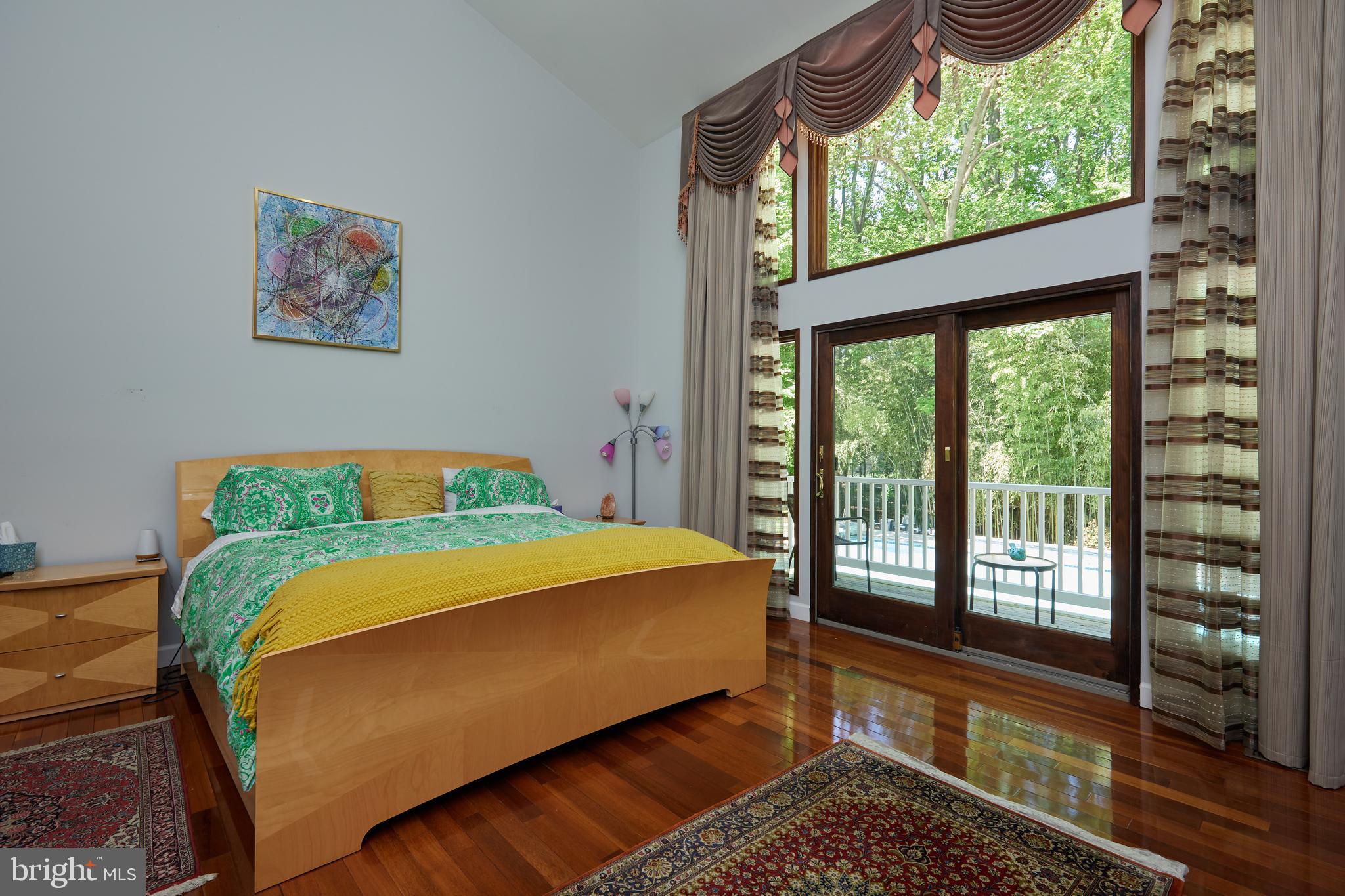 CONGRESSIONAL COUNTRY CLUB ESTATES - Residential