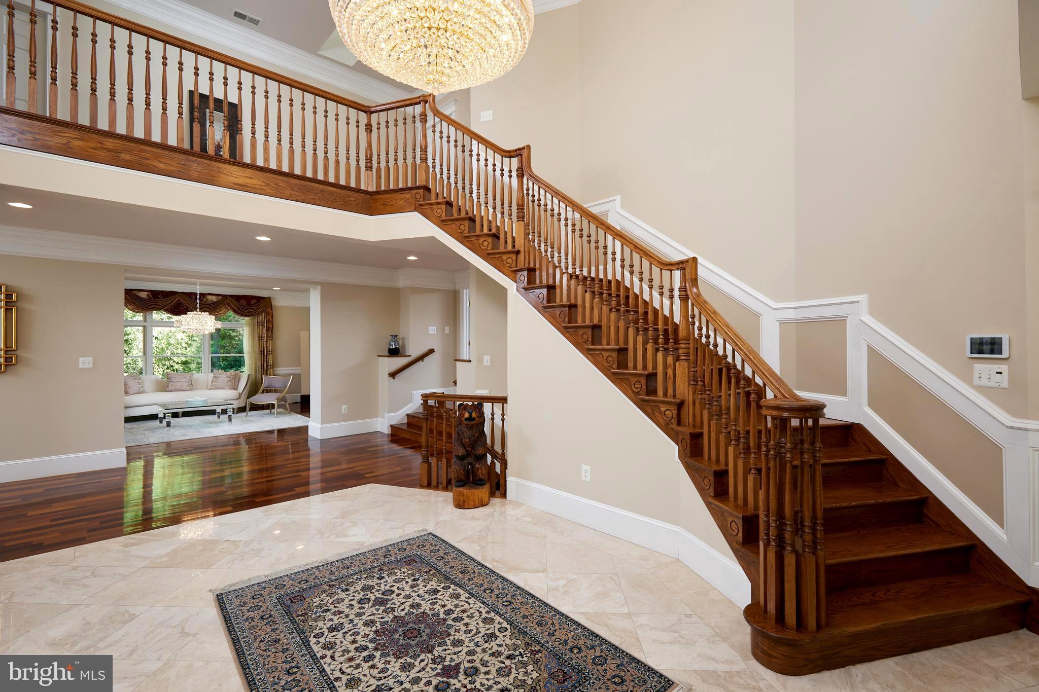 CONGRESSIONAL COUNTRY CLUB ESTATES - Residential