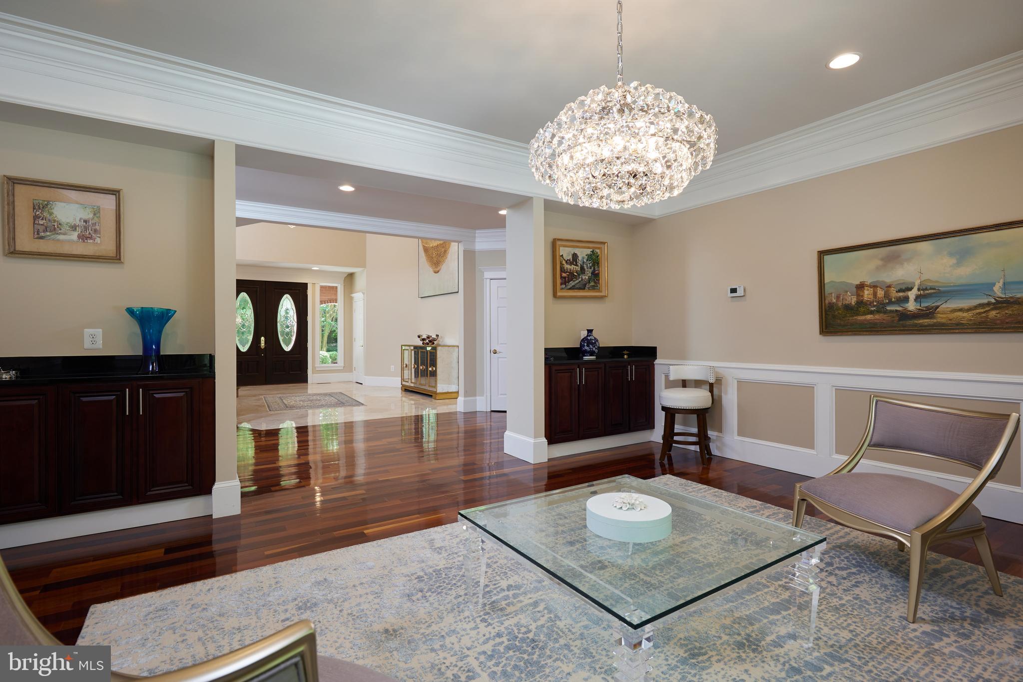 CONGRESSIONAL COUNTRY CLUB ESTATES - Residential