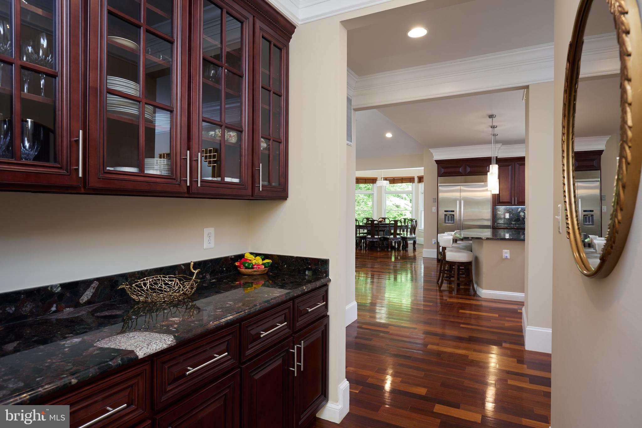 CONGRESSIONAL COUNTRY CLUB ESTATES - Residential