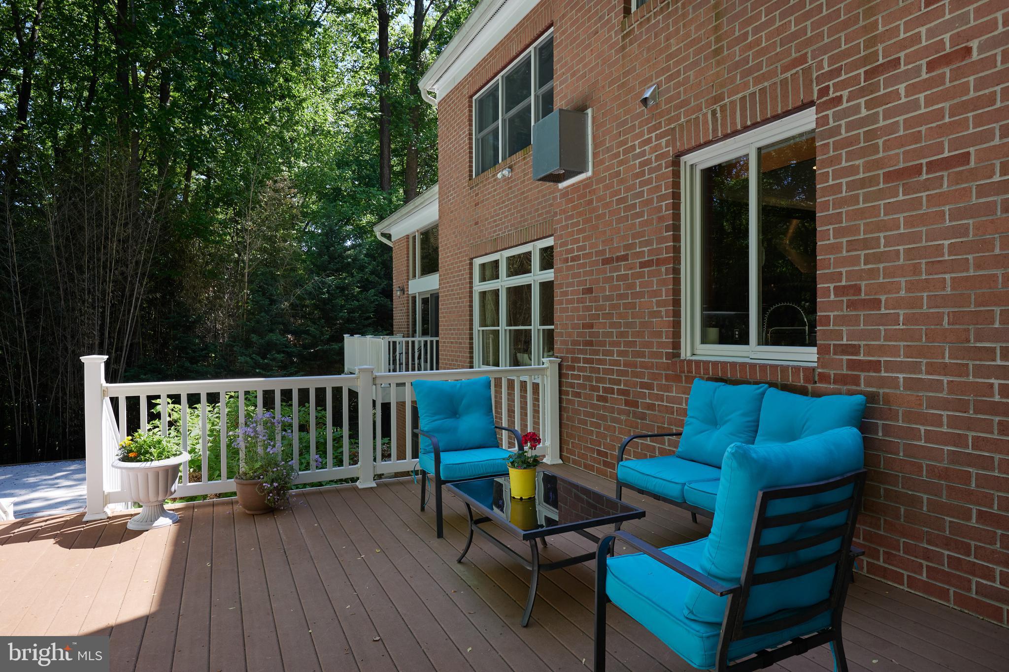 CONGRESSIONAL COUNTRY CLUB ESTATES - Residential