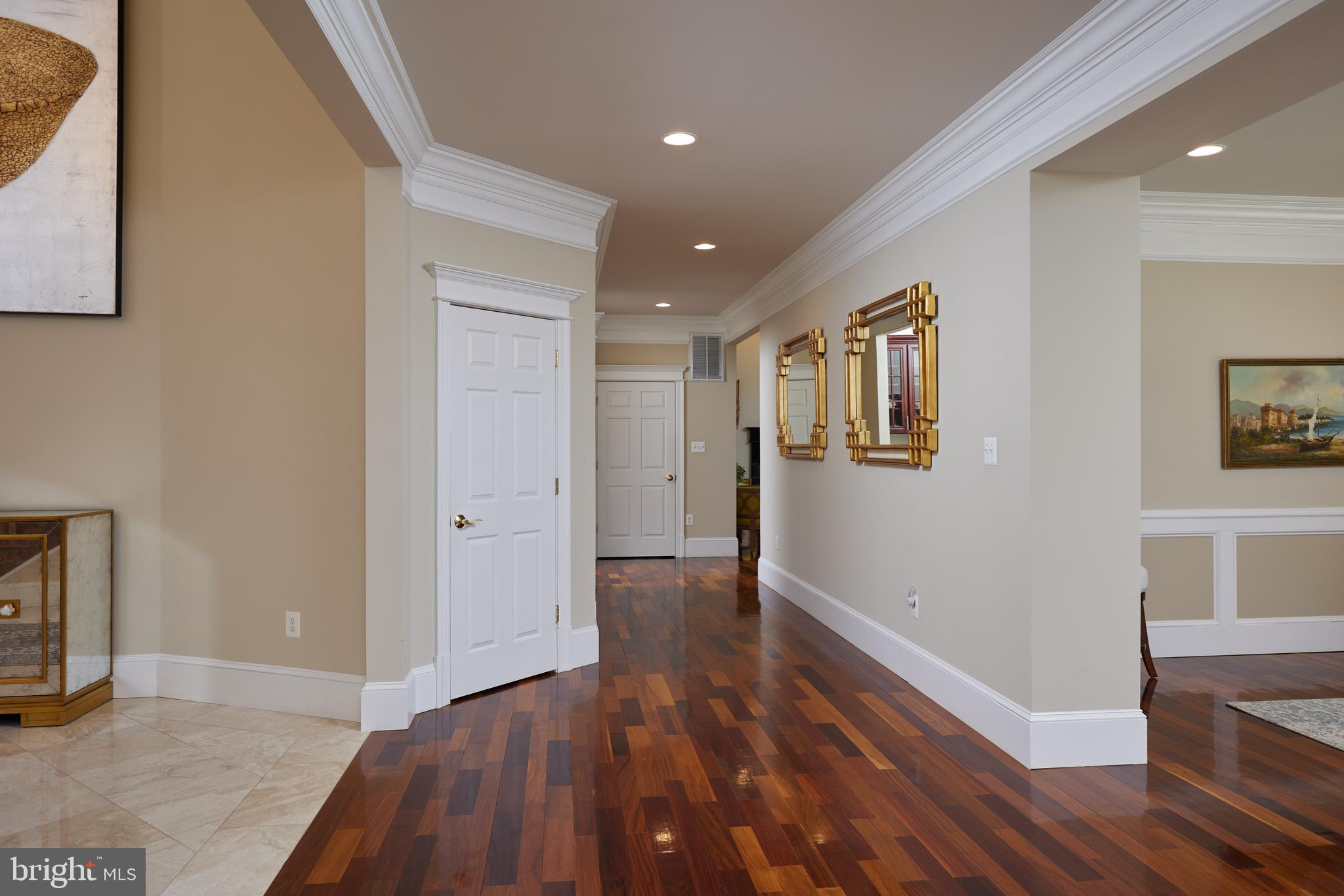 CONGRESSIONAL COUNTRY CLUB ESTATES - Residential