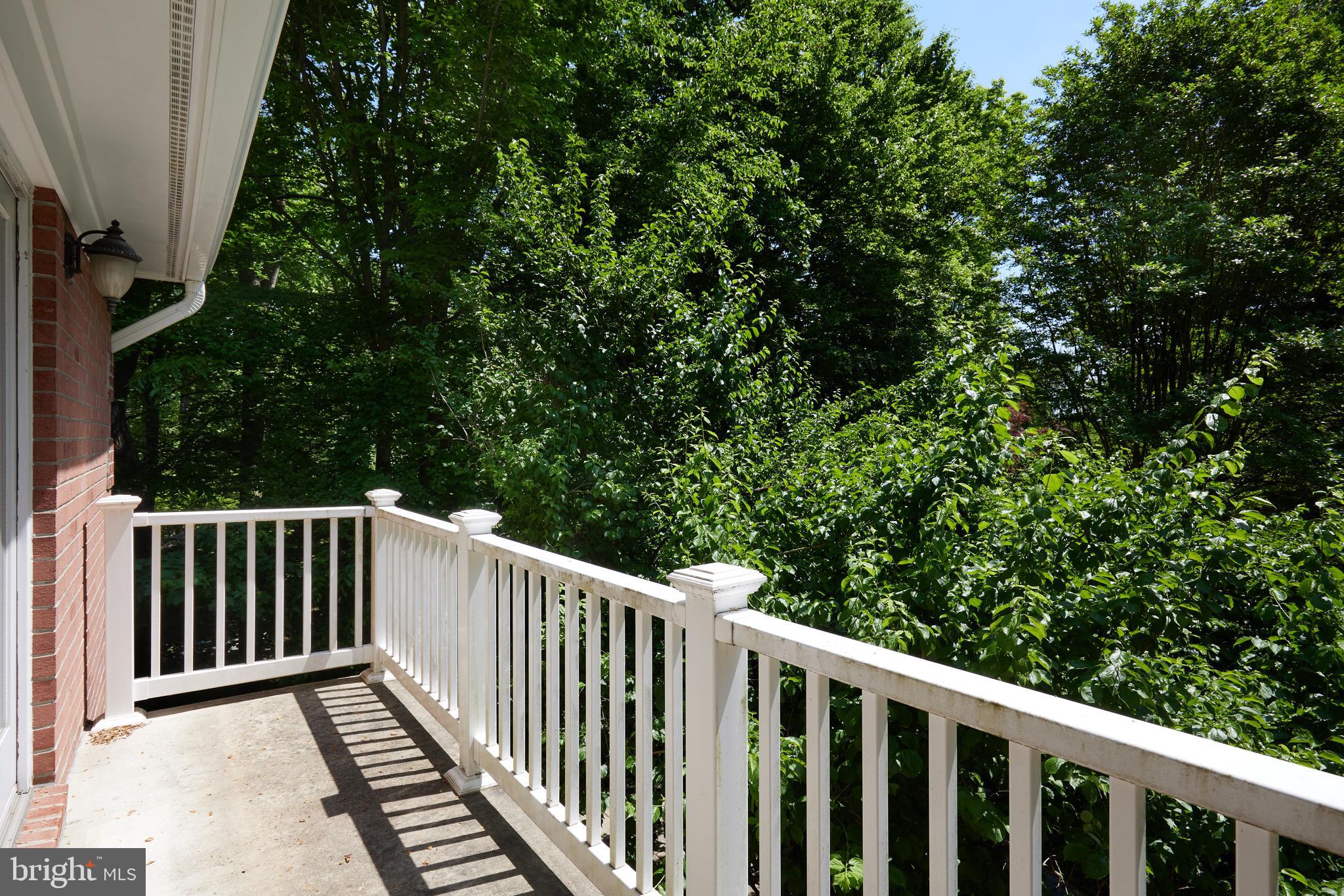 CONGRESSIONAL COUNTRY CLUB ESTATES - Residential