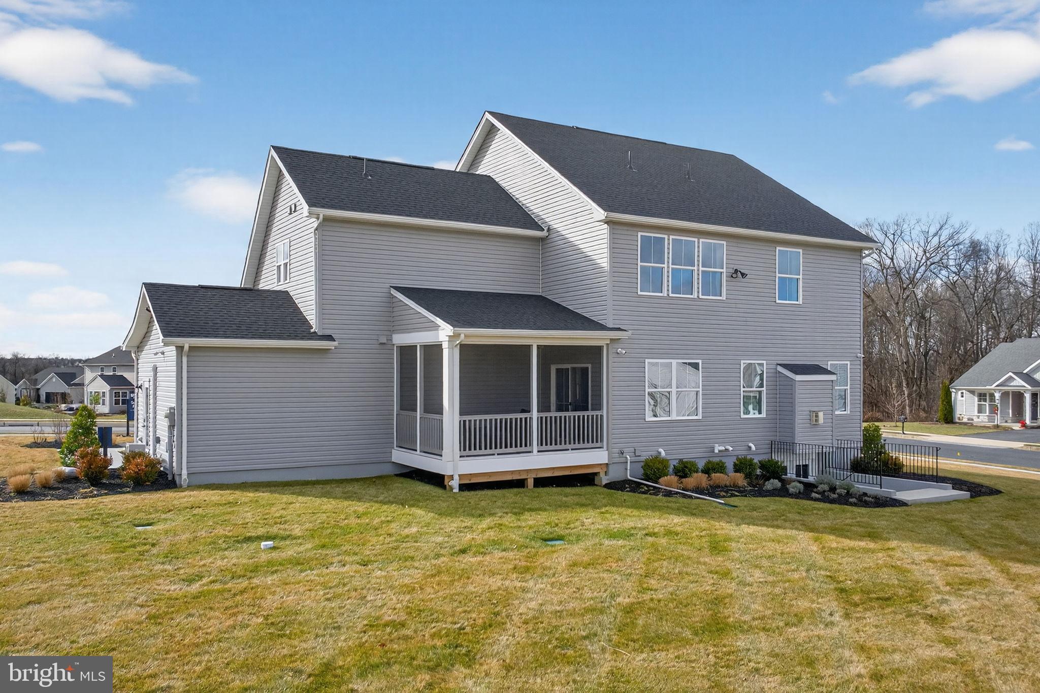 SUMMERSET MEADOWS - Residential