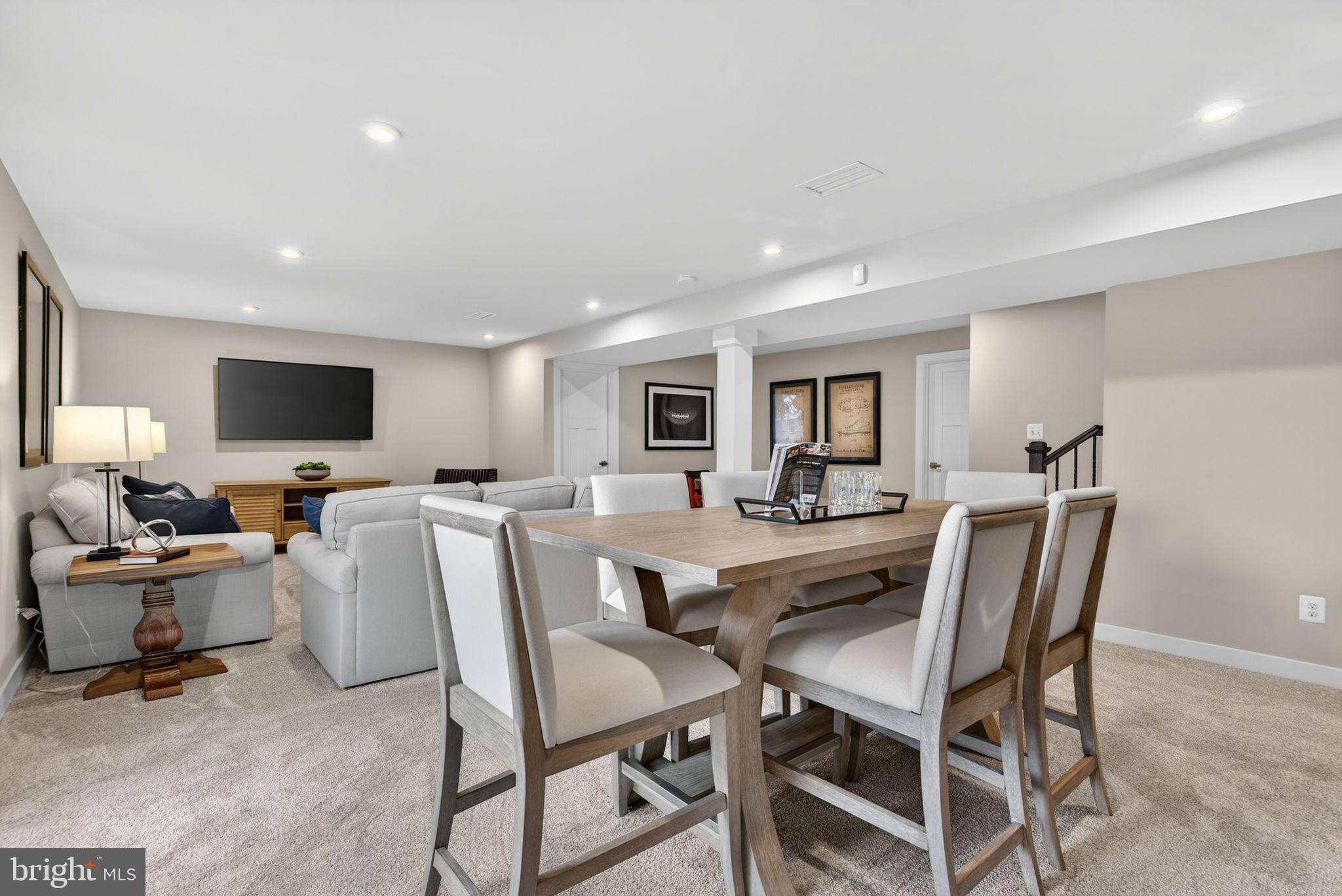 SUMMERSET MEADOWS - Residential