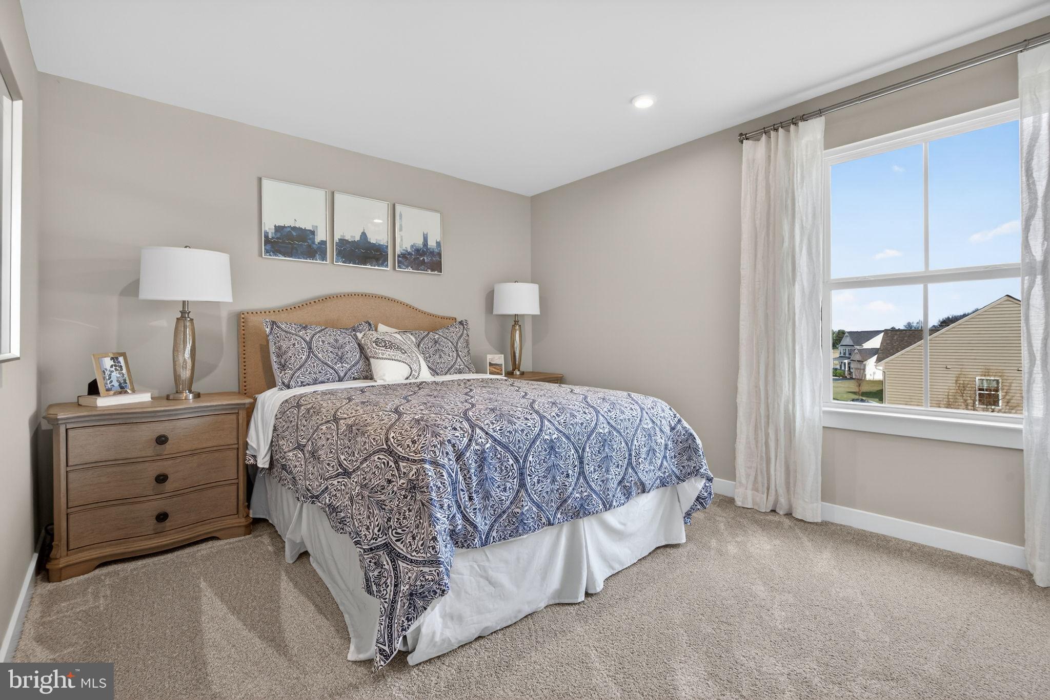 SUMMERSET MEADOWS - Residential