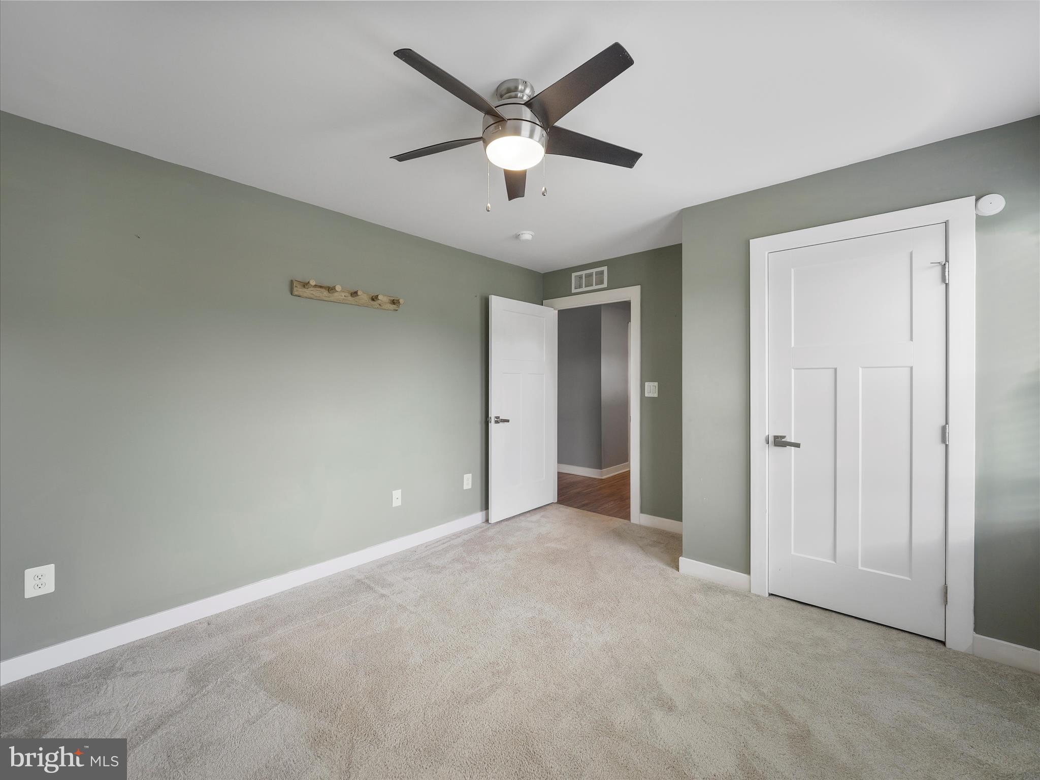 THE LAKES AT MARTINSBURG - Residential