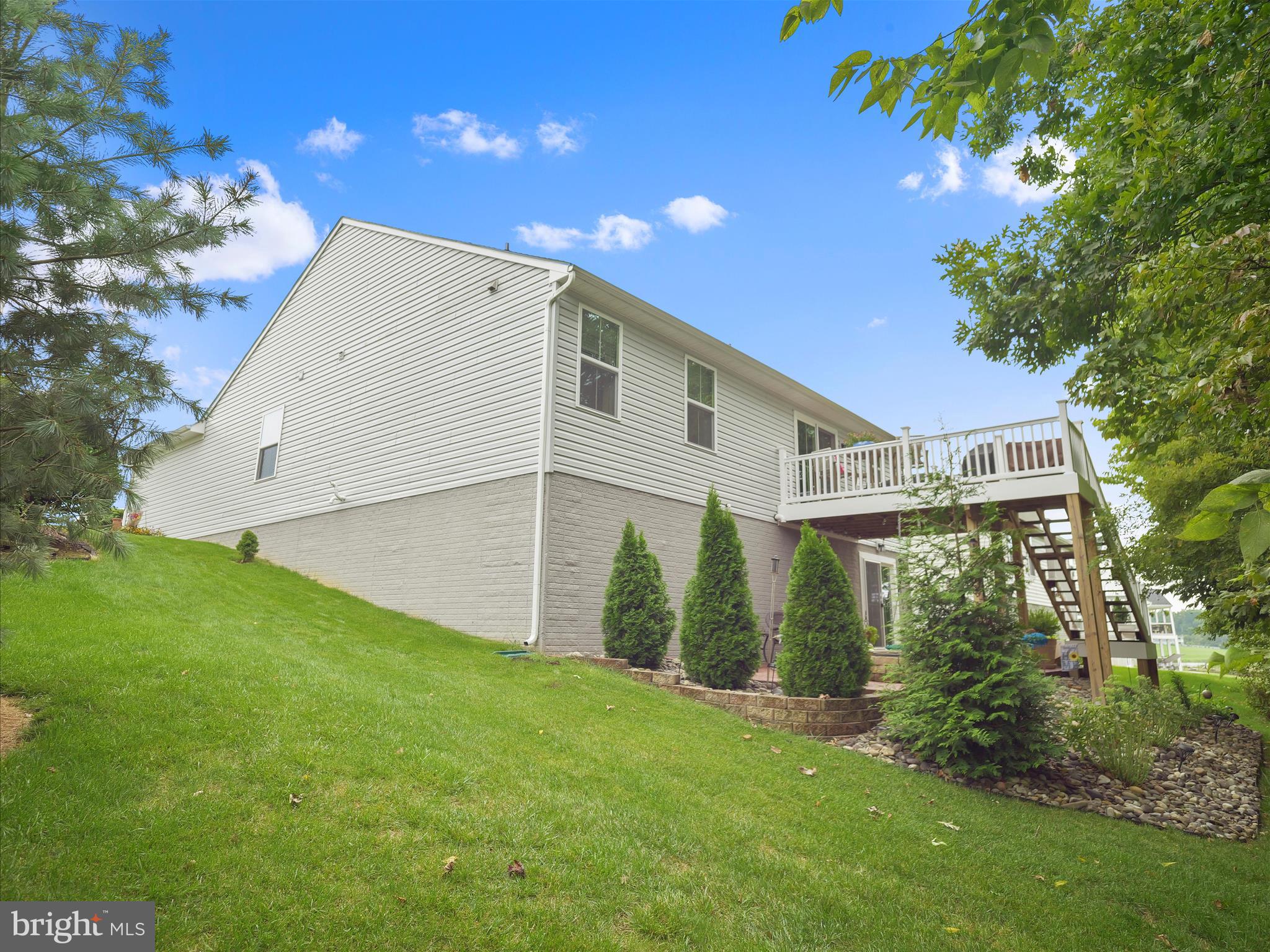 THE LAKES AT MARTINSBURG - Residential