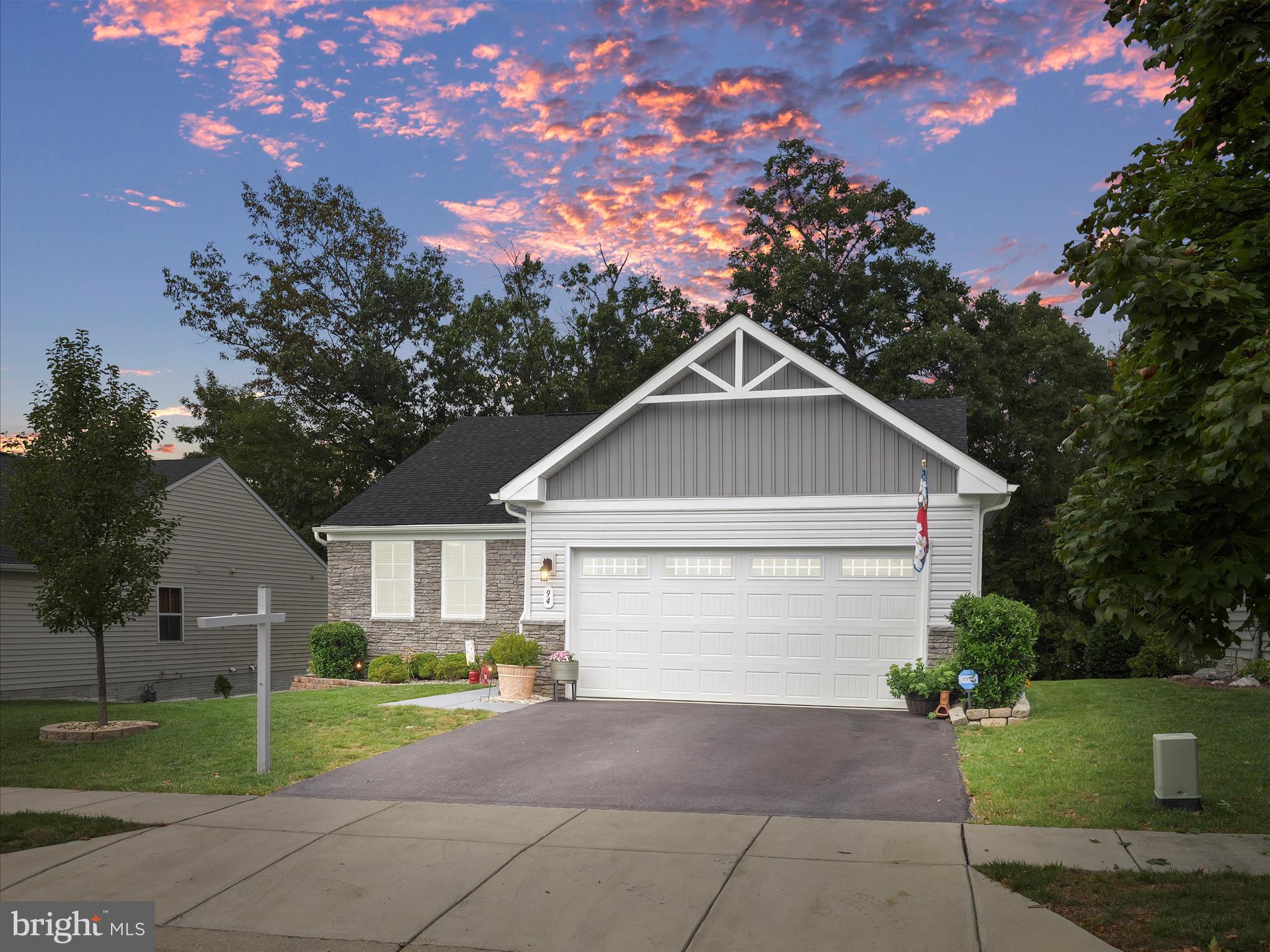 THE LAKES AT MARTINSBURG - Residential