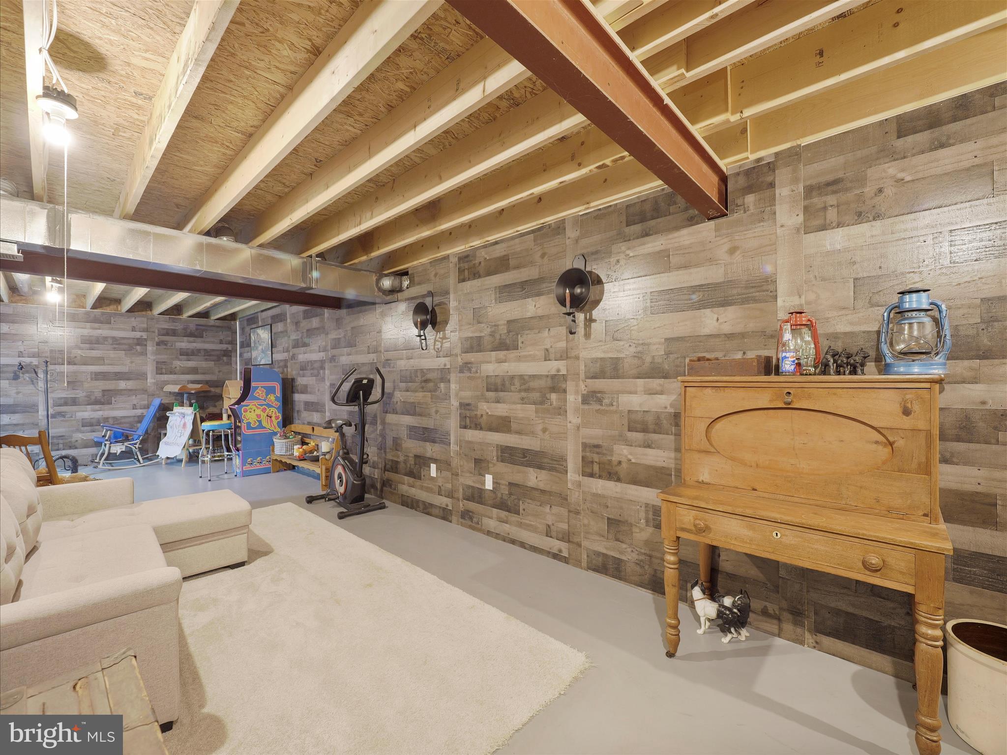 THE LAKES AT MARTINSBURG - Residential