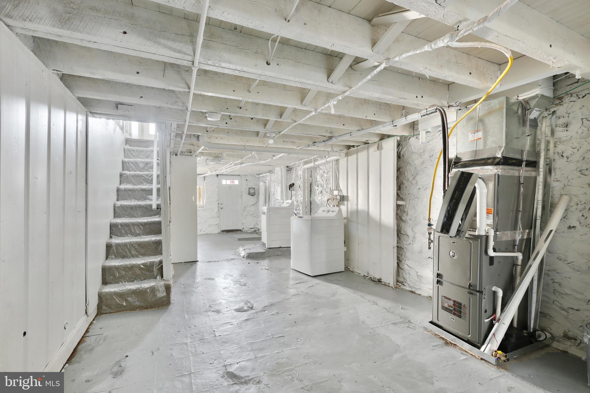 COLDSTREAM HOMESTEAD MONTEBELLO HISTORIC DISTRICT - Residential Lease