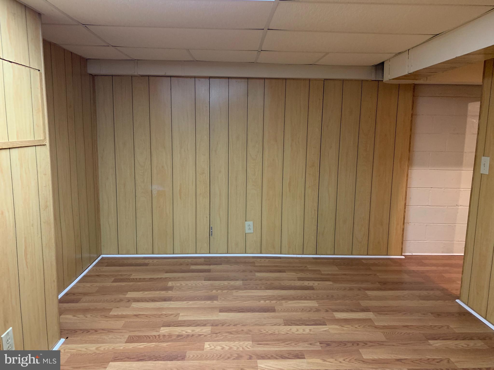 YALE HEIGHTS - Residential Lease