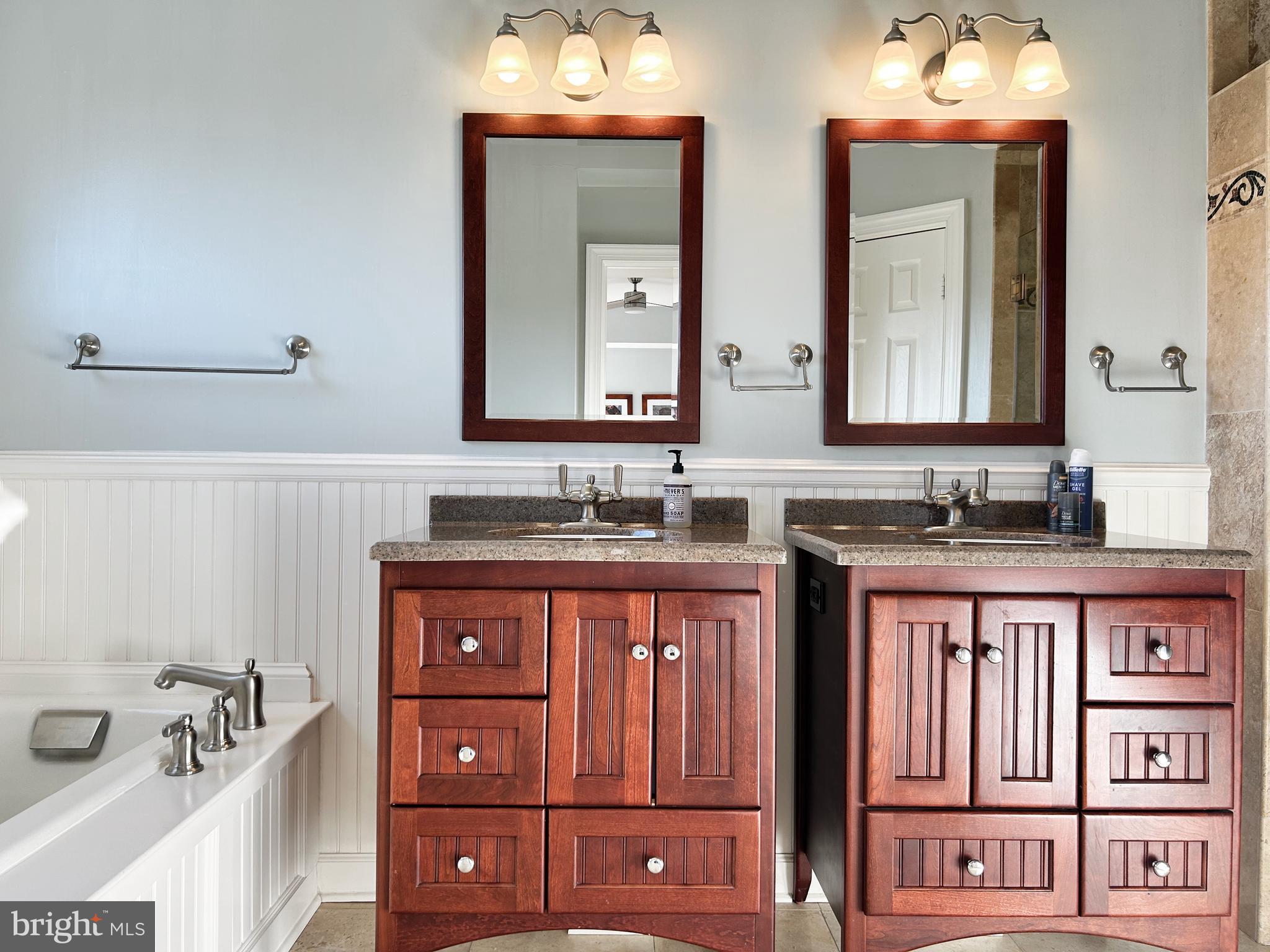 KENTLANDS HILL DISTRICT - Residential