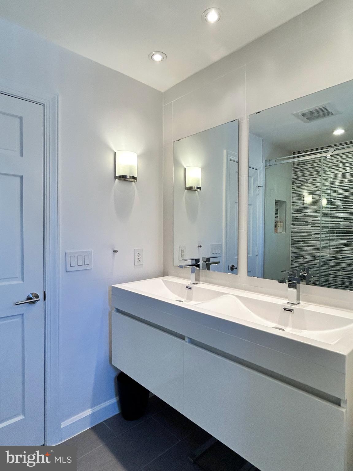 KENTLANDS HILL DISTRICT - Residential