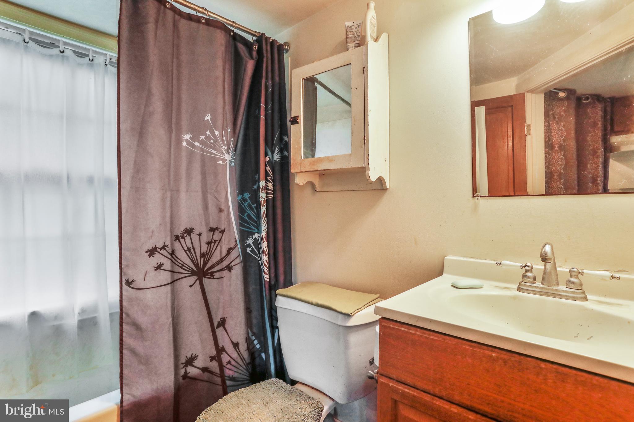 LEITERSBURG - Residential