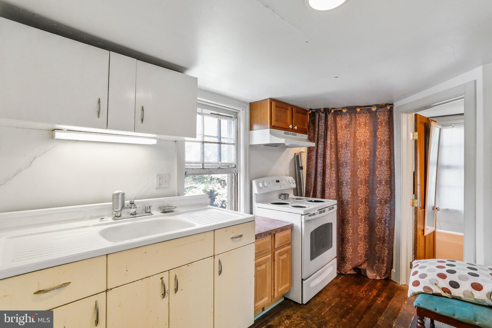 LEITERSBURG - Residential