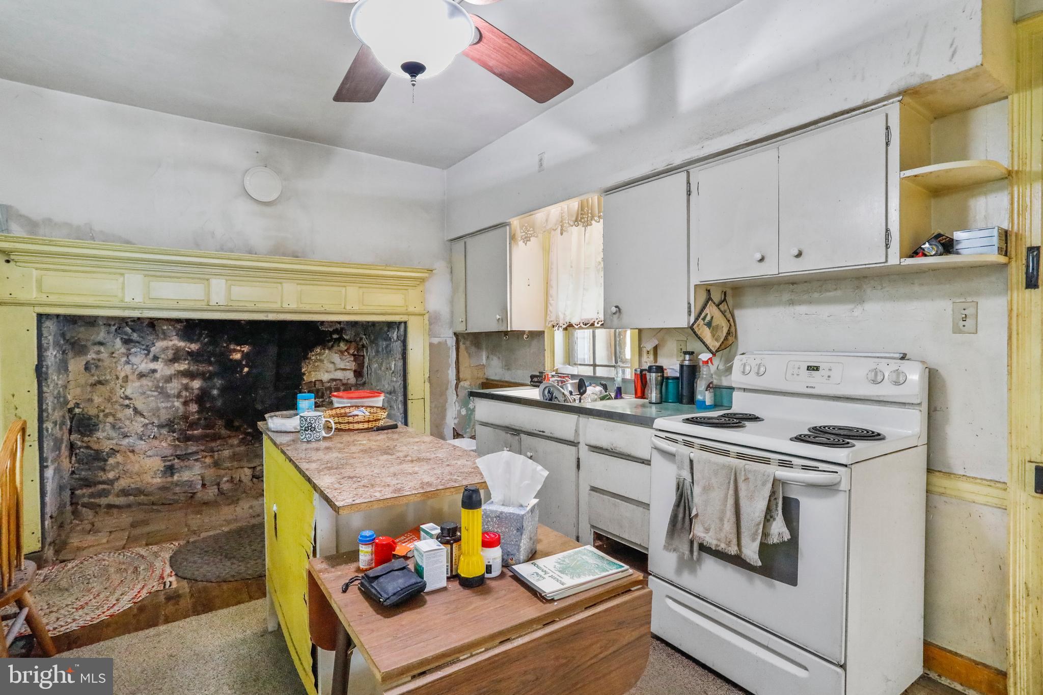 LEITERSBURG - Residential