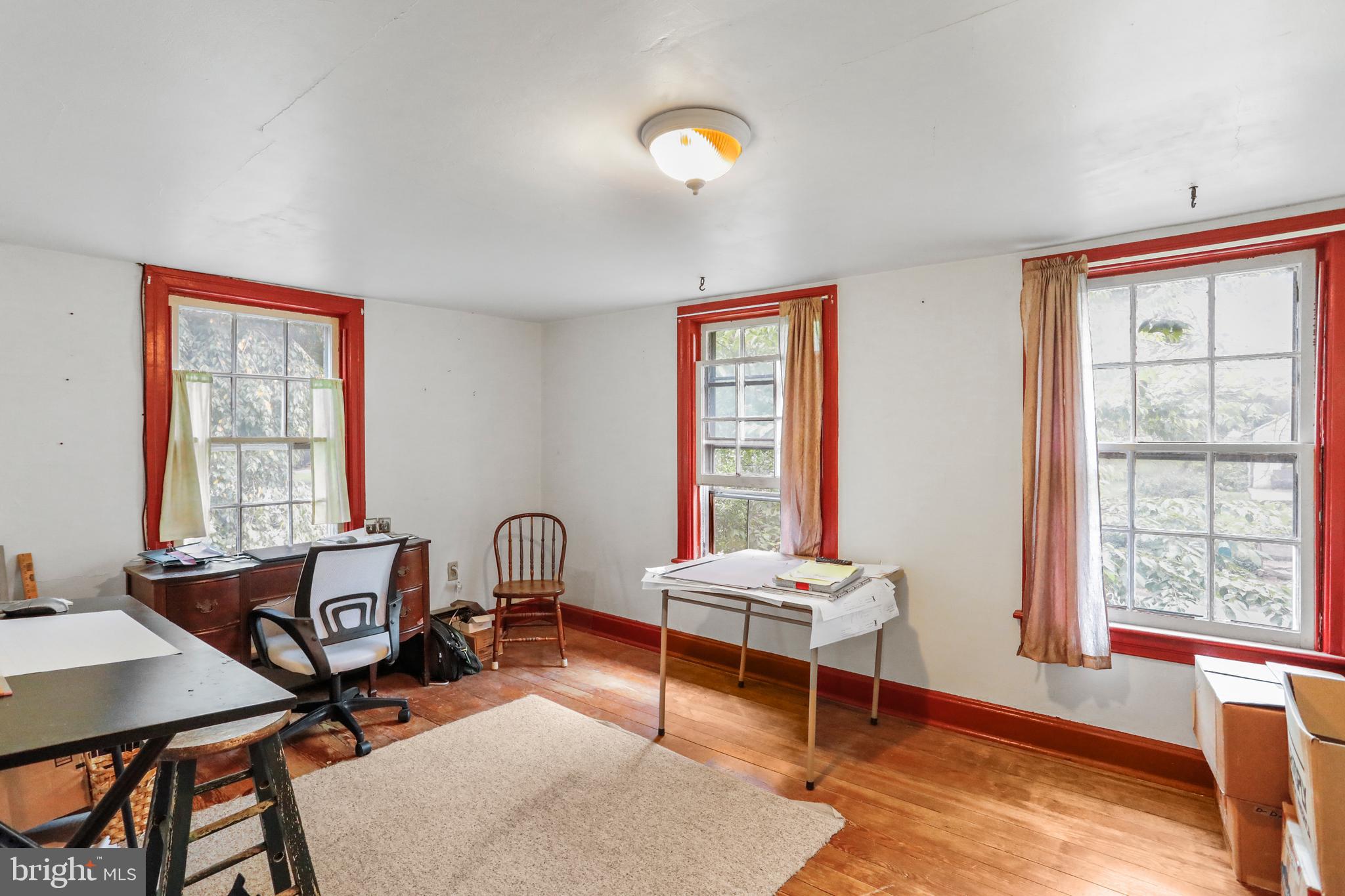 LEITERSBURG - Residential