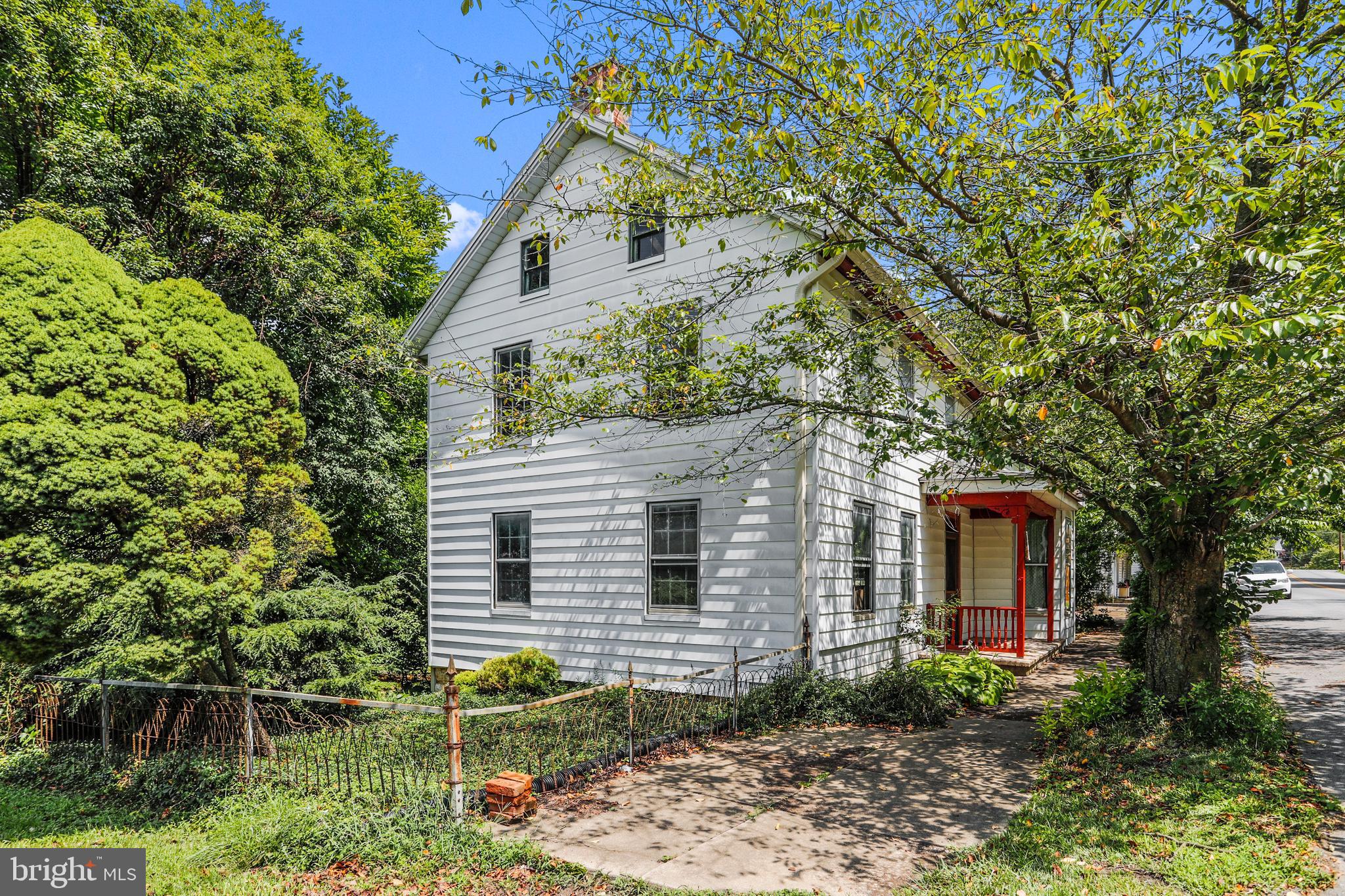 LEITERSBURG - Residential