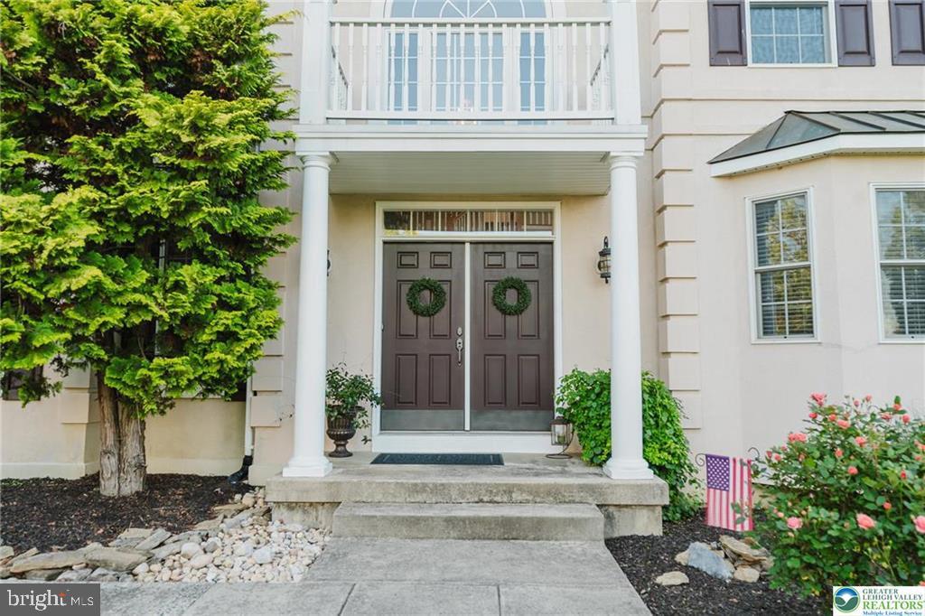 3423 COURTNEY DRIVE