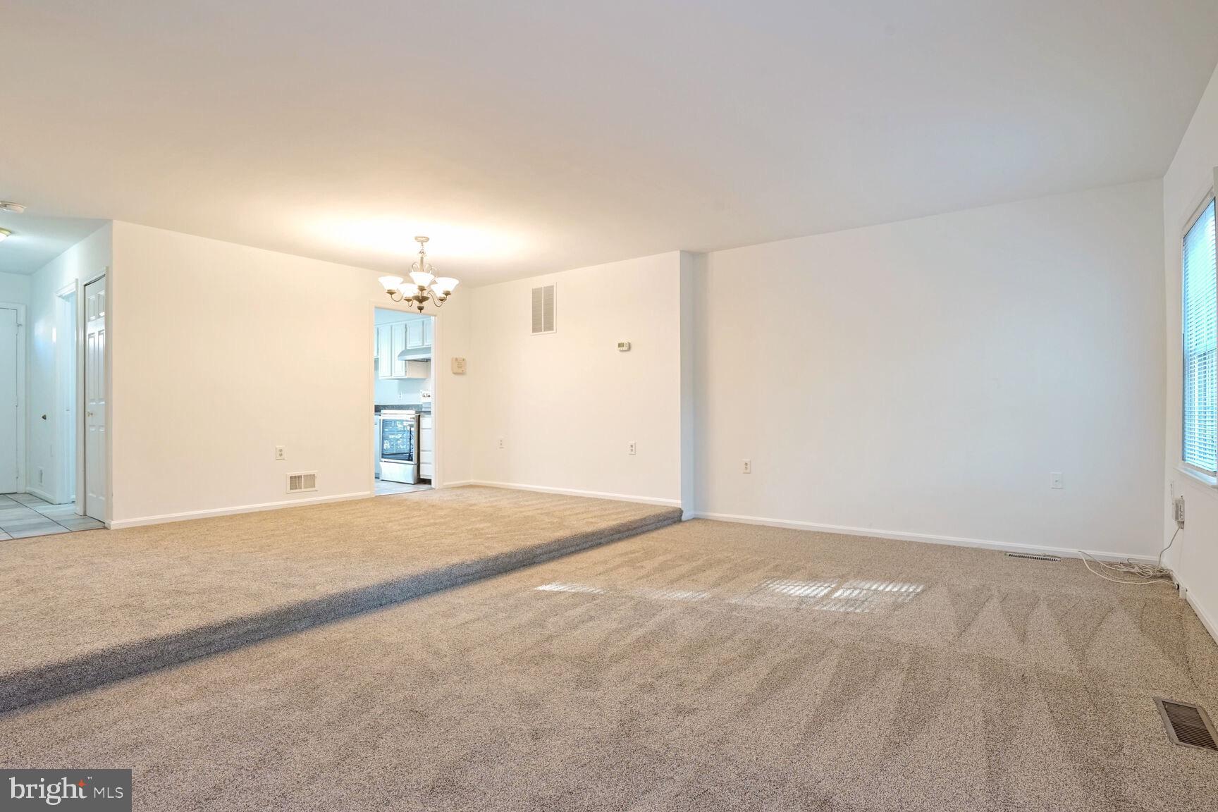 LAKE RIDGE - SPRINGWOODS - Residential Lease