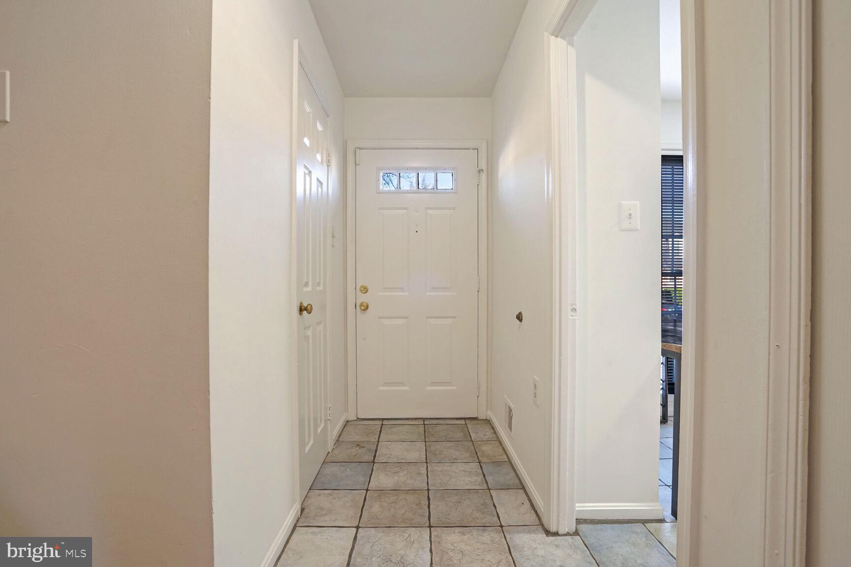 LAKE RIDGE - SPRINGWOODS - Residential Lease