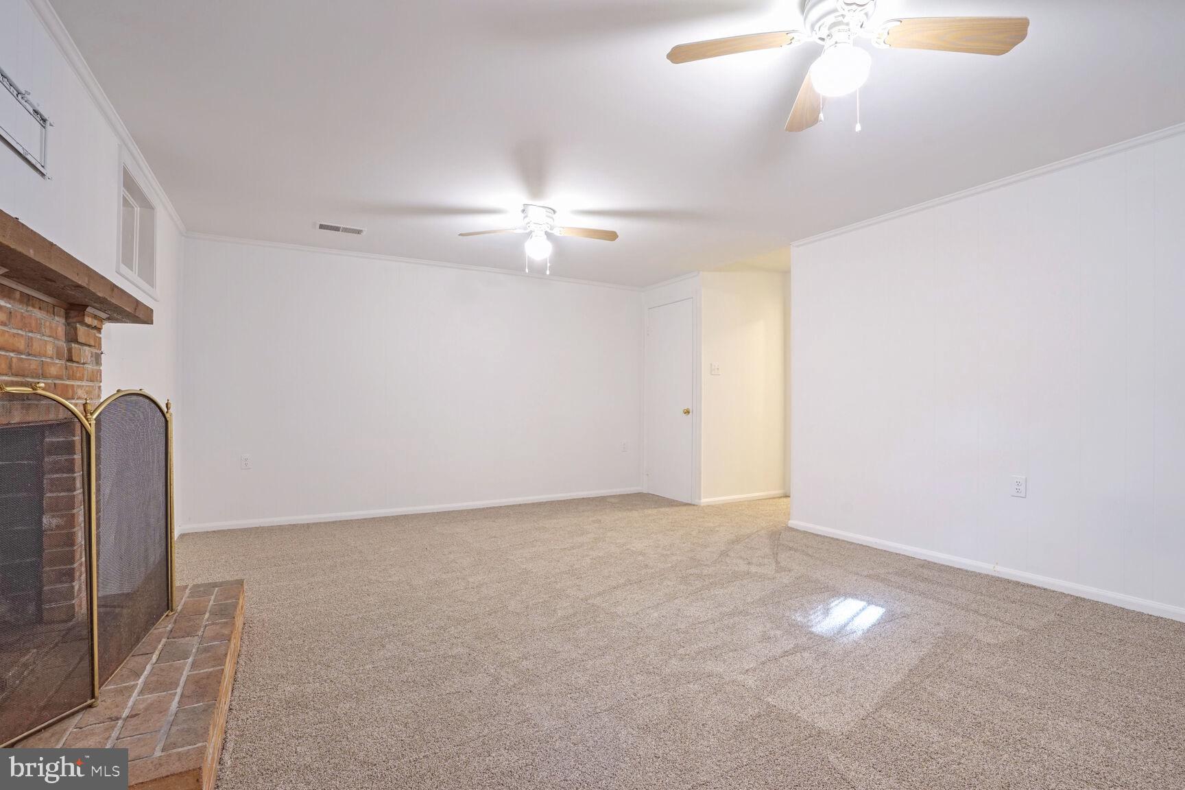 LAKE RIDGE - SPRINGWOODS - Residential Lease