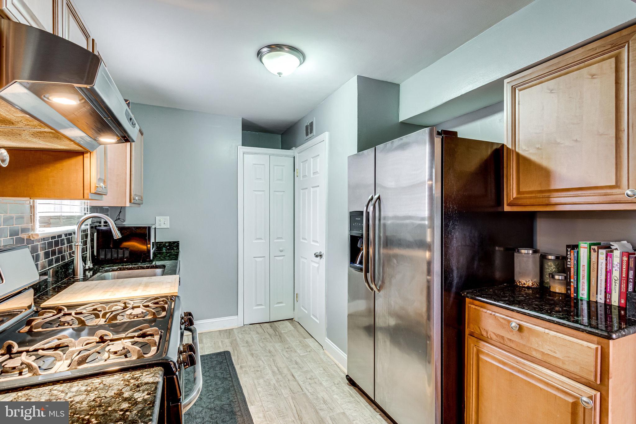 RIVERDALE PARK - Residential