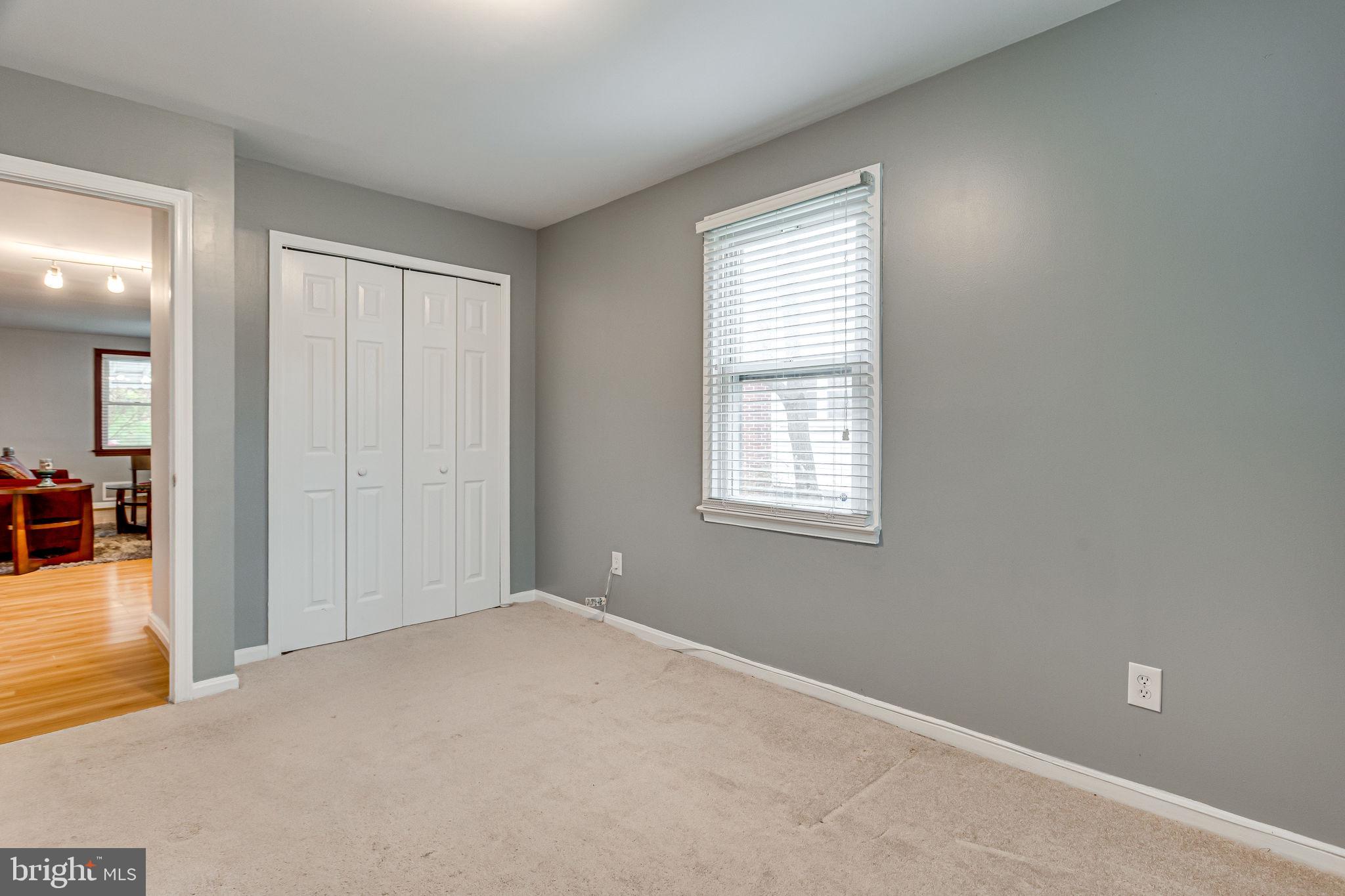 RIVERDALE PARK - Residential