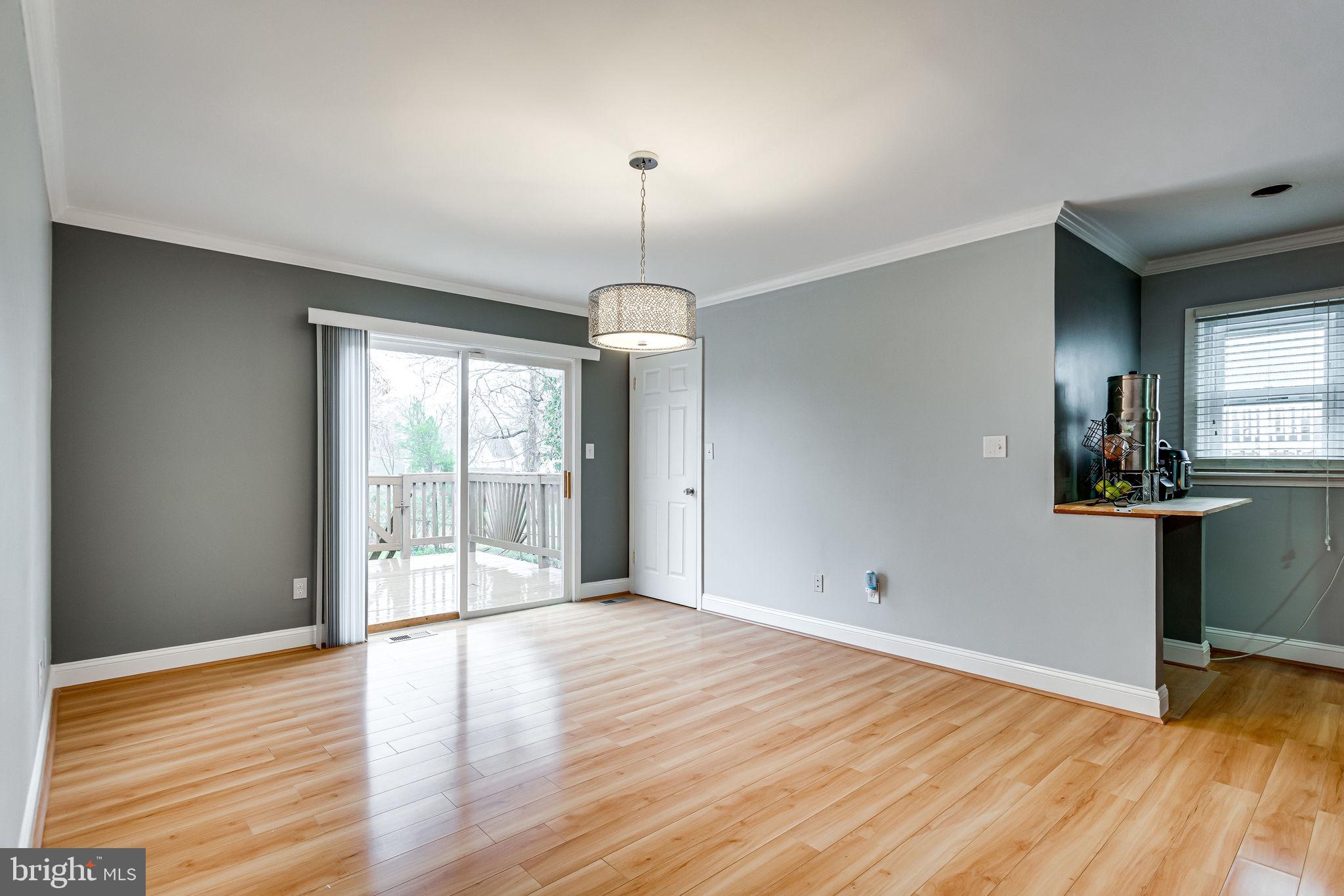 RIVERDALE PARK - Residential