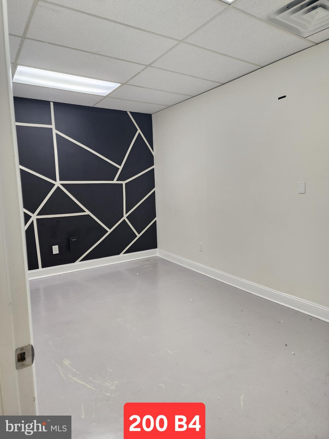 This unique opportunity to open your own business is in the downtown Salisbury area. Plenty of foot traffic on a well-traveled route. Close to restaurants, post office, and the City Park and Salisbury University. You can take advantage of this unique property. This property includes on-site parking on a first come first served basis. Electric and water are included in the rent.