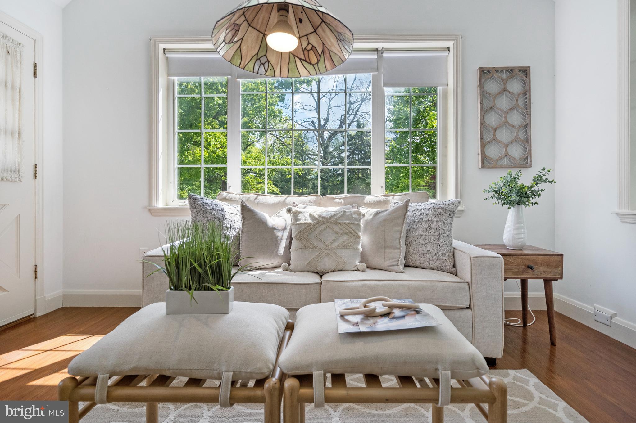 HILLENDALE PARK - Residential