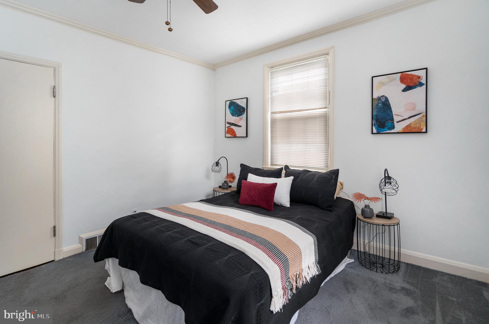 HILLENDALE PARK - Residential