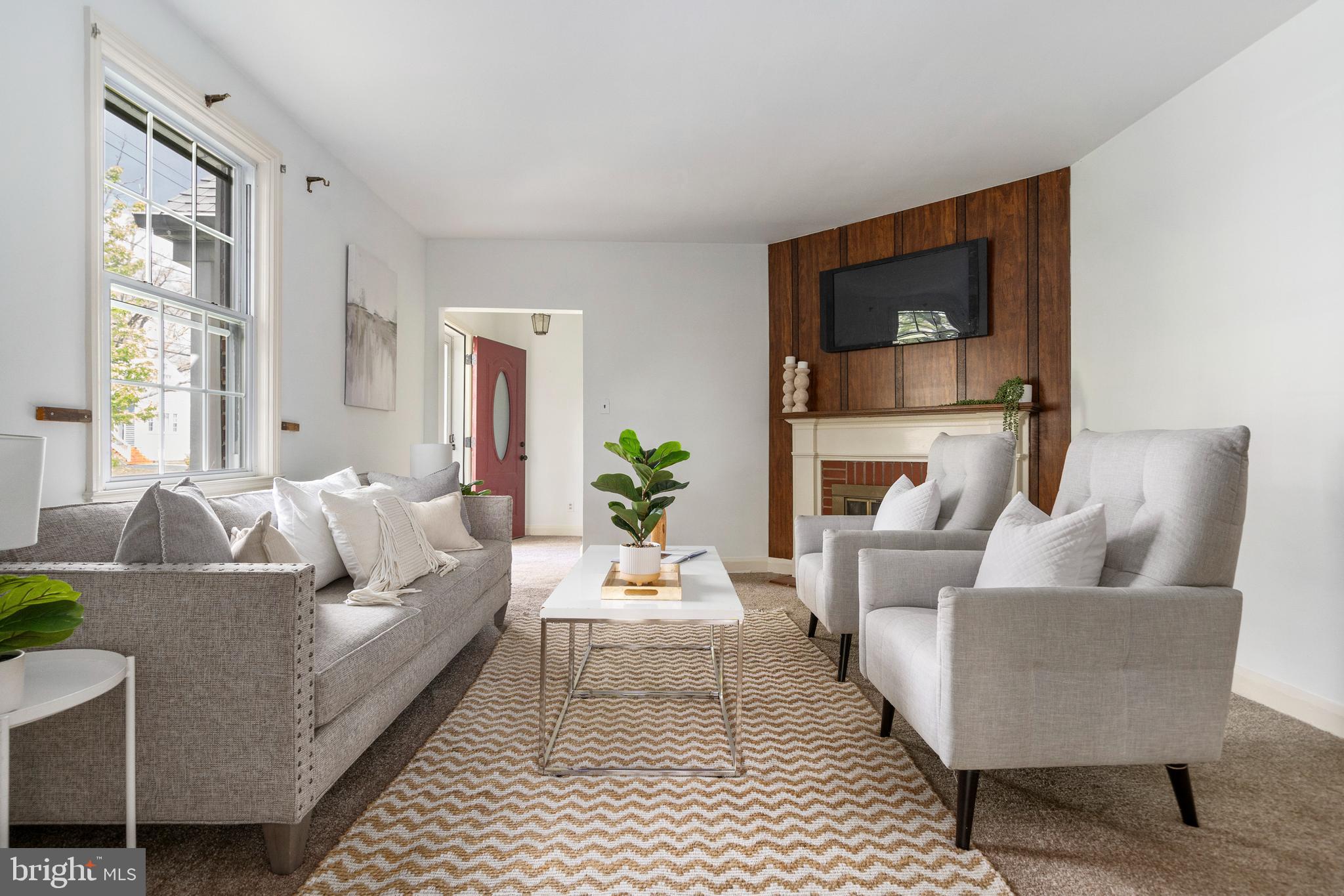 HILLENDALE PARK - Residential