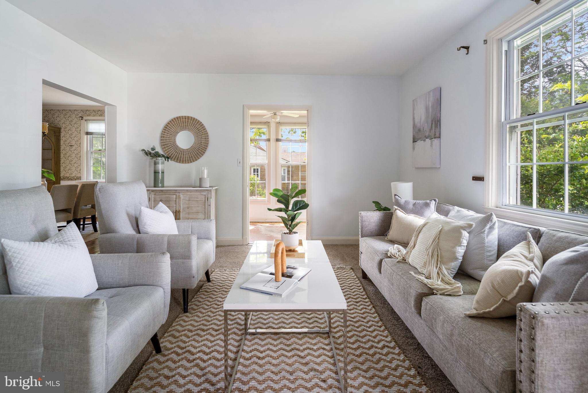 HILLENDALE PARK - Residential