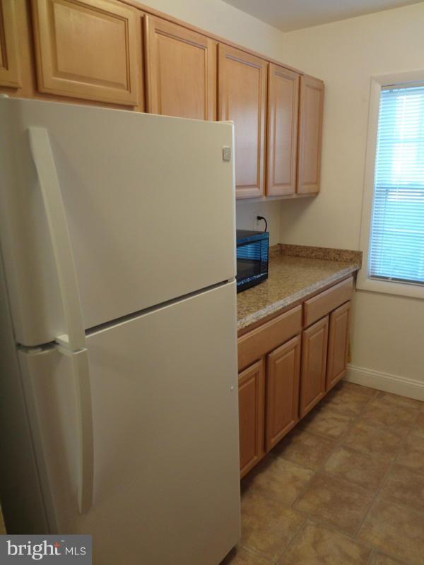 FOXCROFT COLONY - Residential Lease